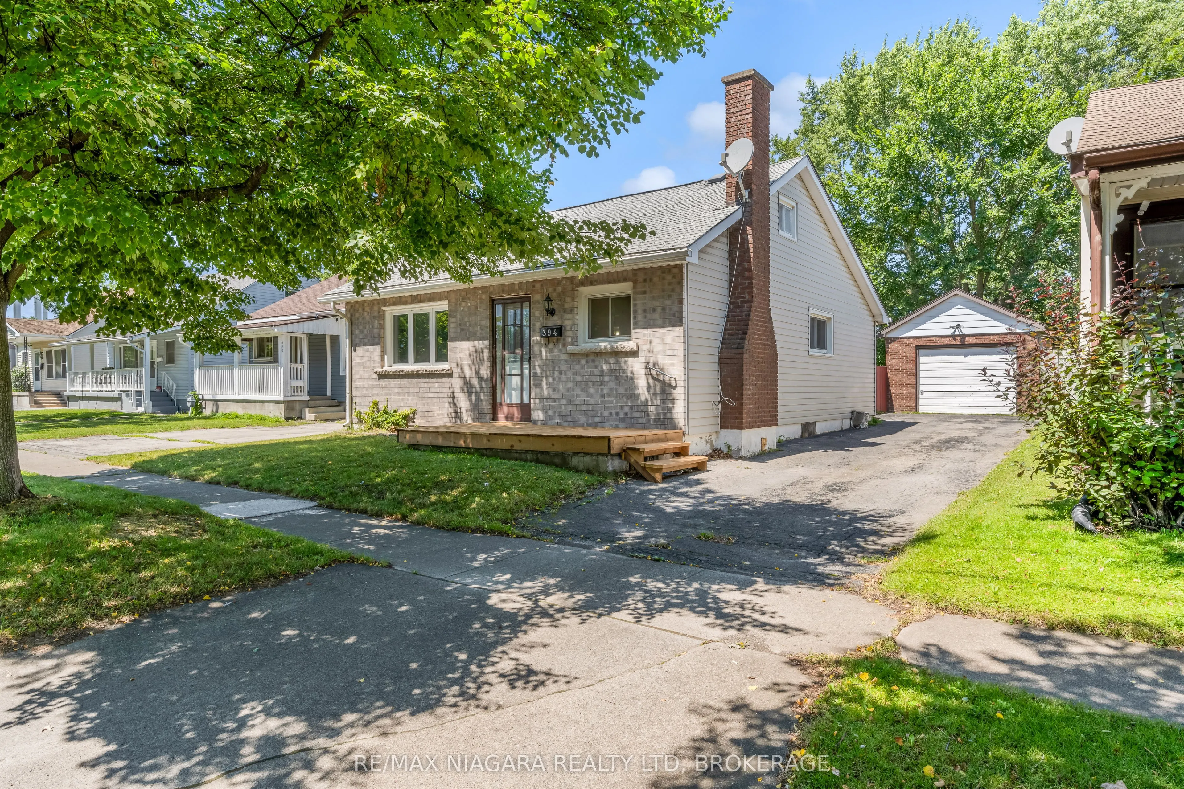394 Simpson Avenue