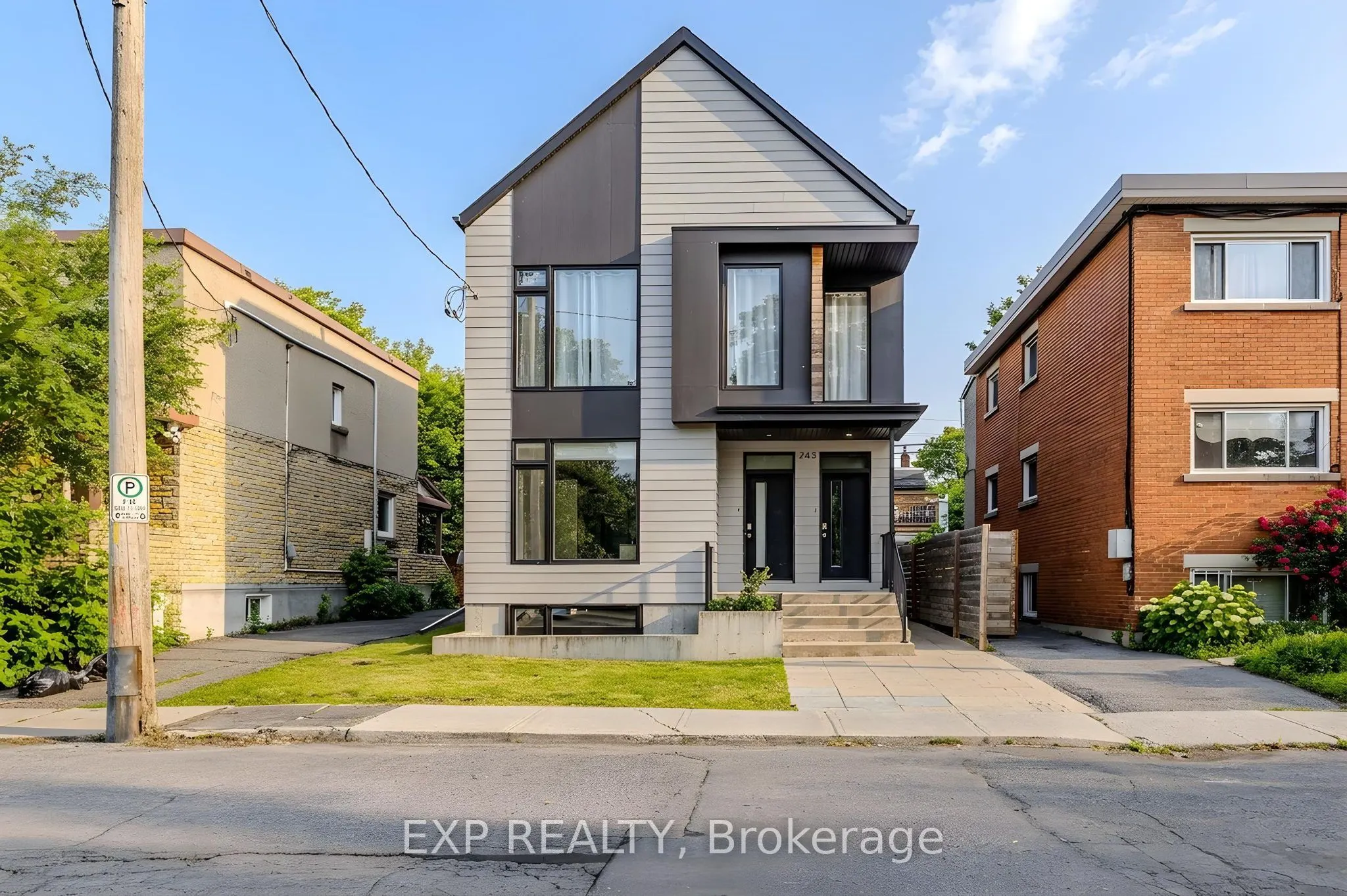 245 DUROCHER Street