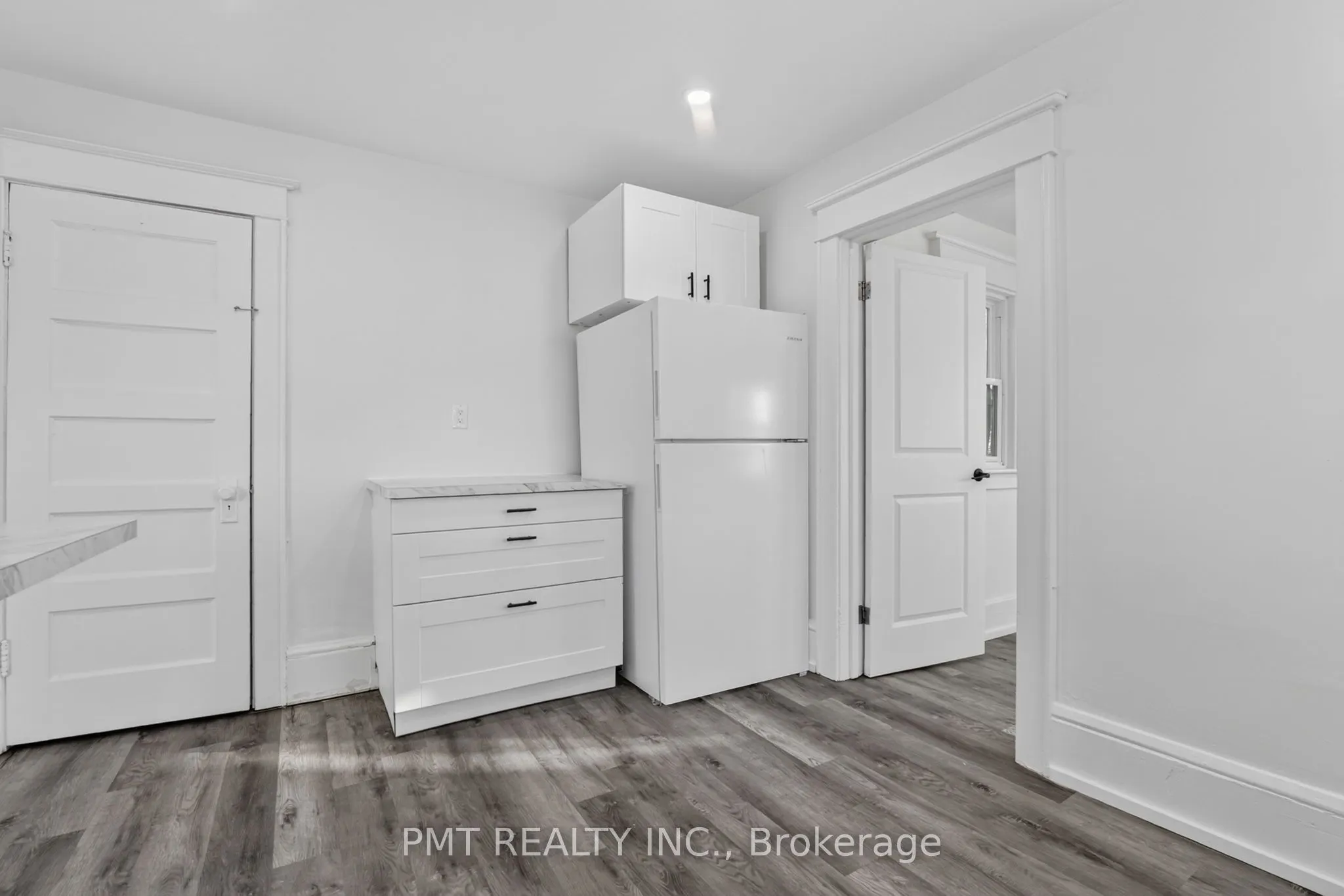 14 Denistoun Street #A