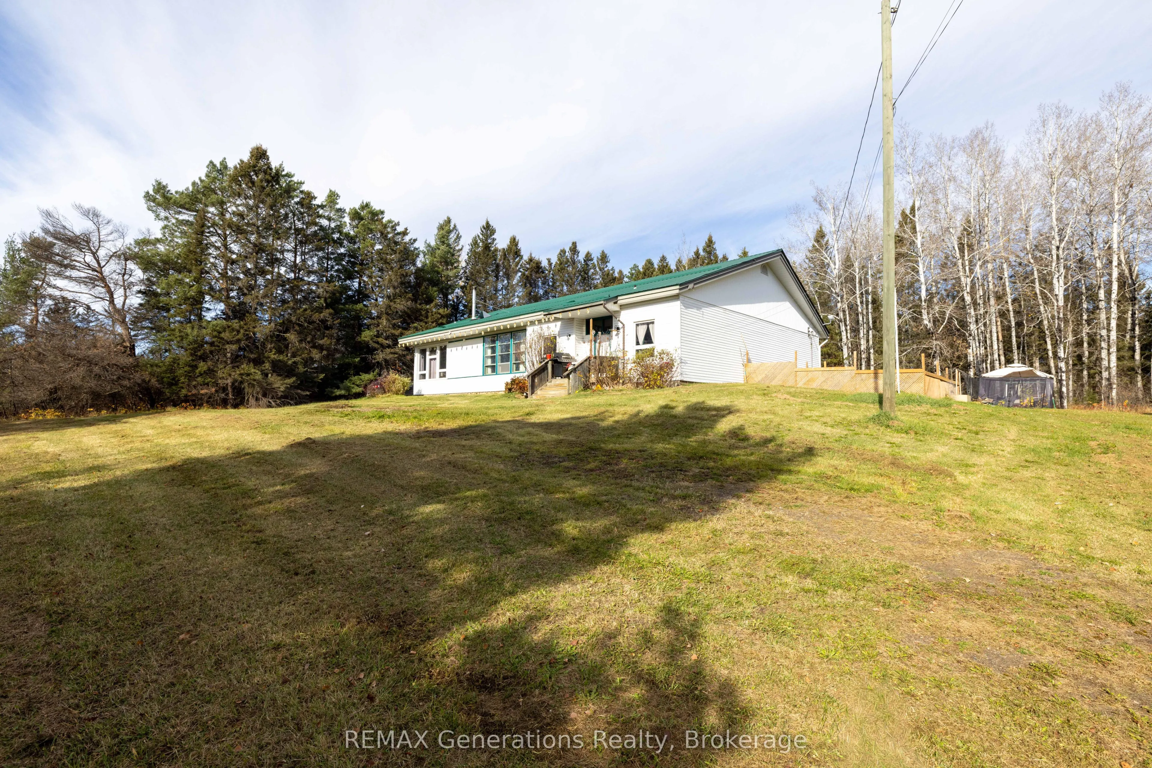 1899 HWY 608 Highway