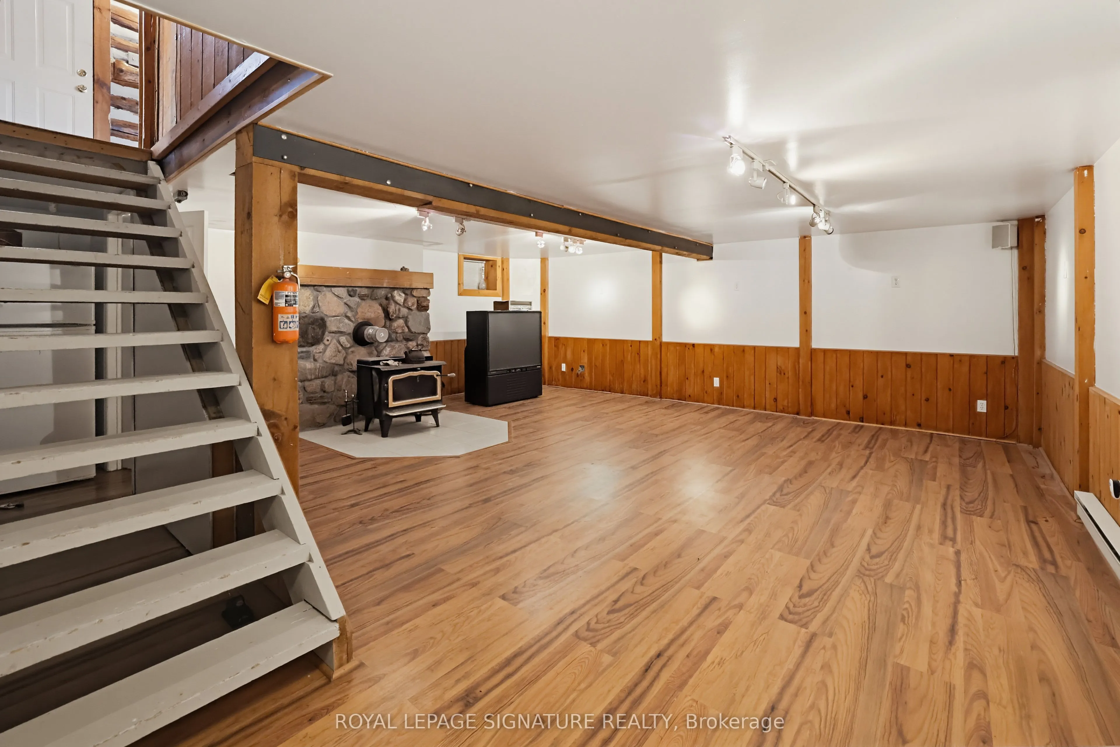 25C Forbes Road