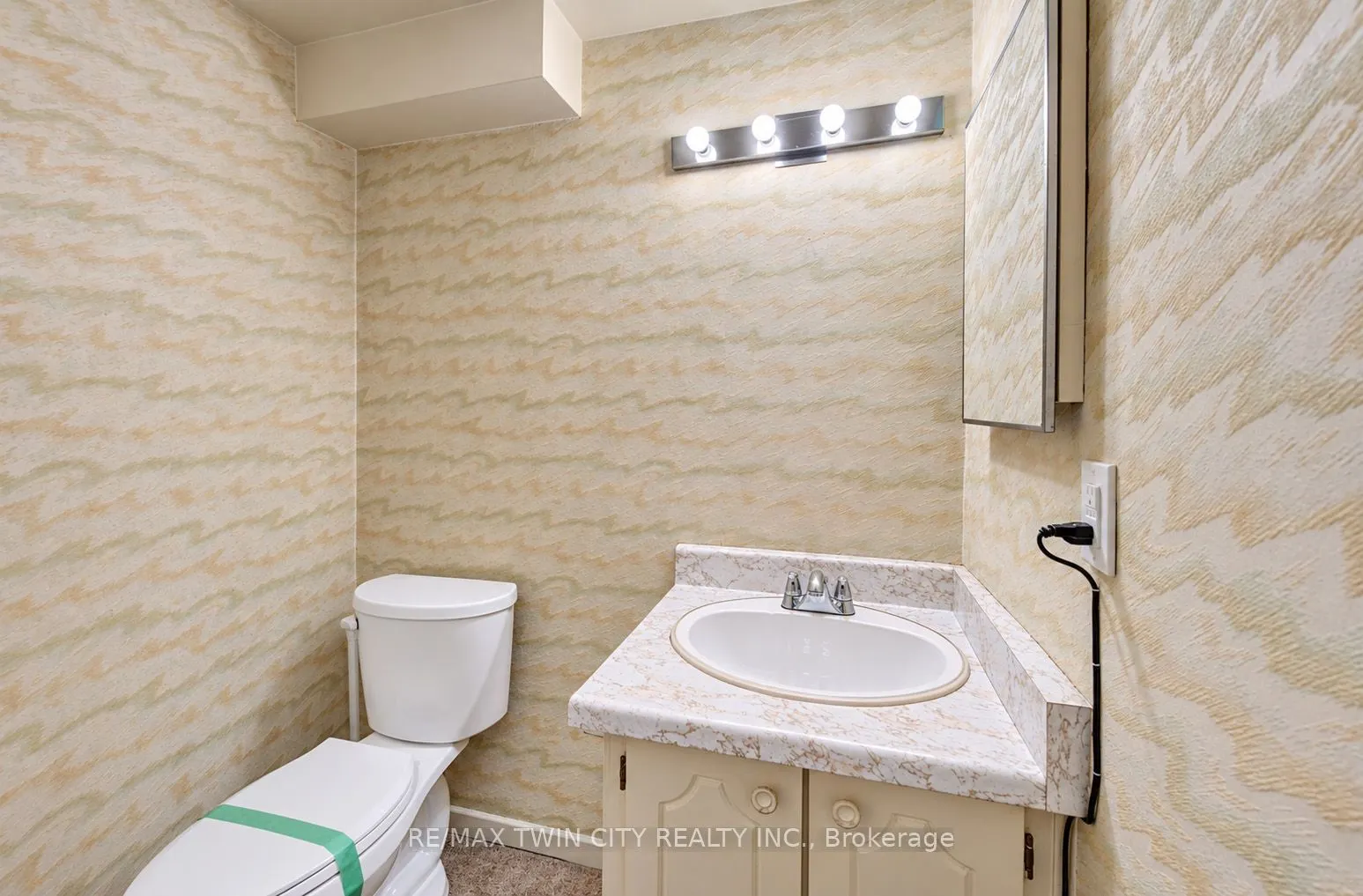187 Grulke Street #20