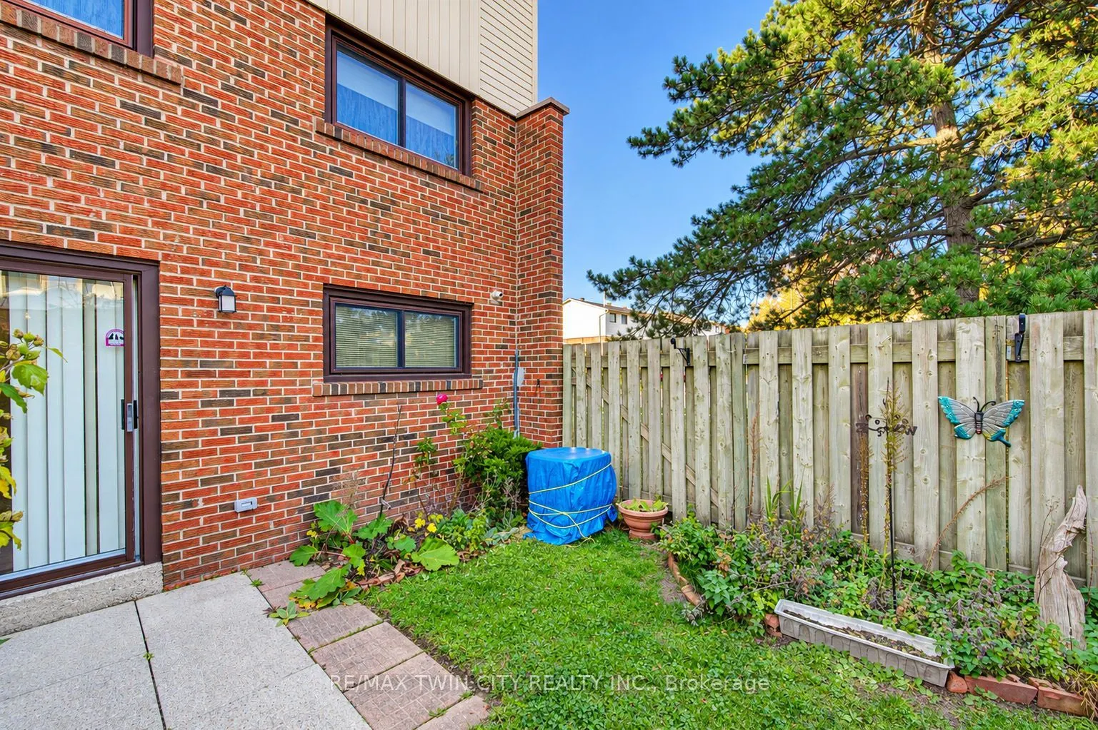 187 Grulke Street #20