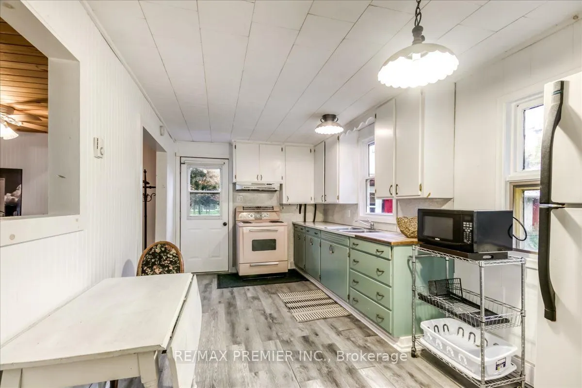 81 Grandor Road
