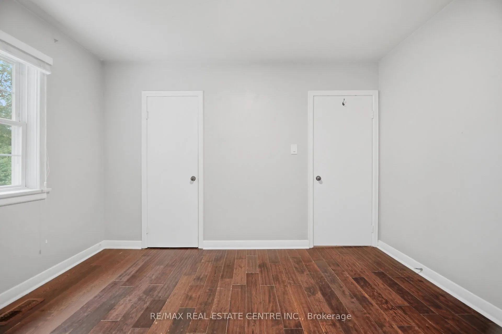 4 Lincoln Crescent