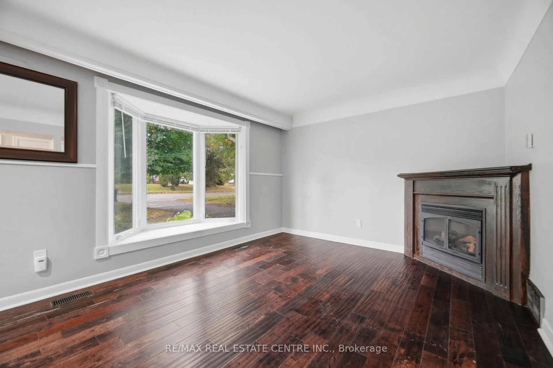 4 Lincoln Crescent