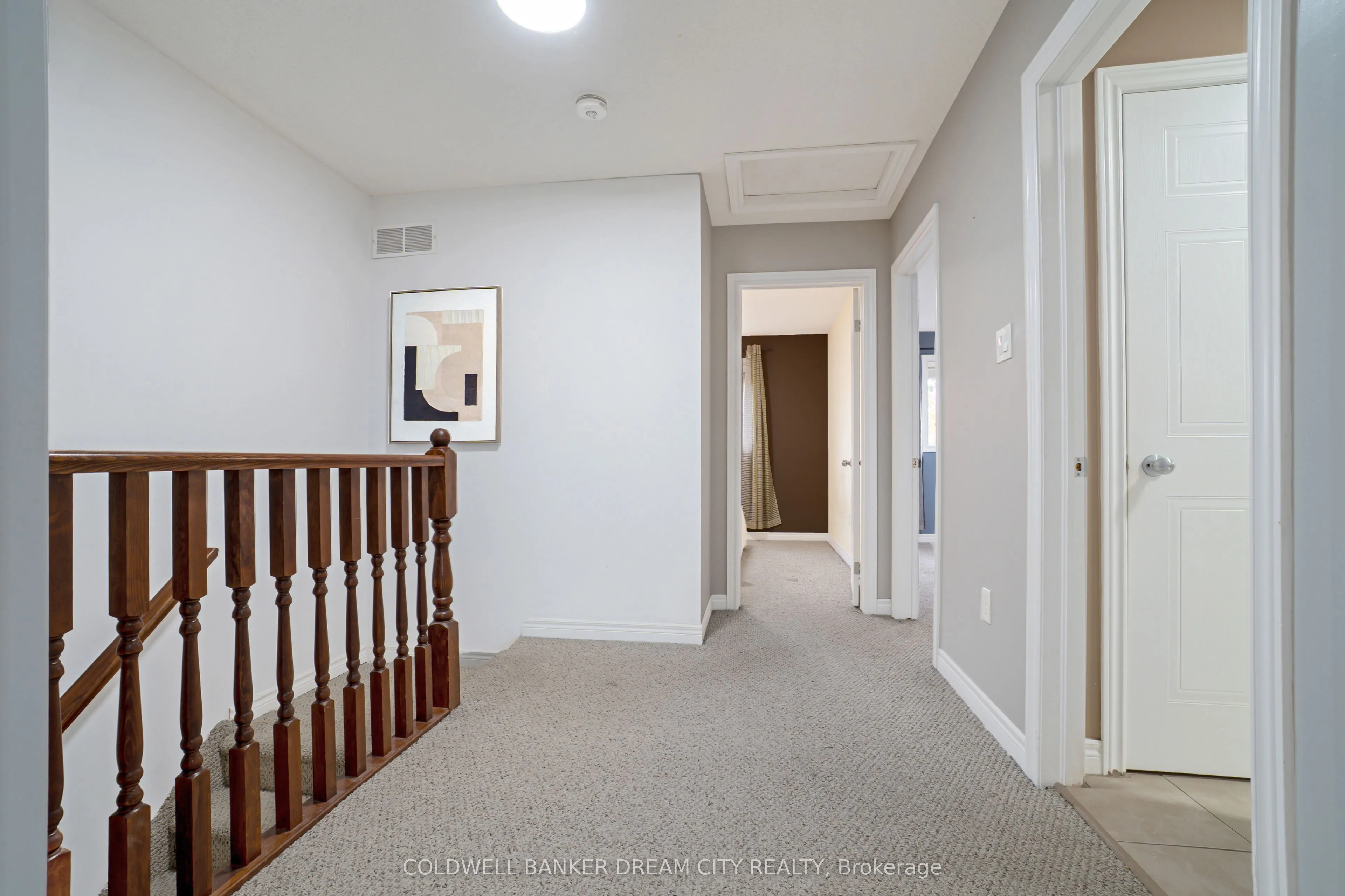 976 Kimball Crescent