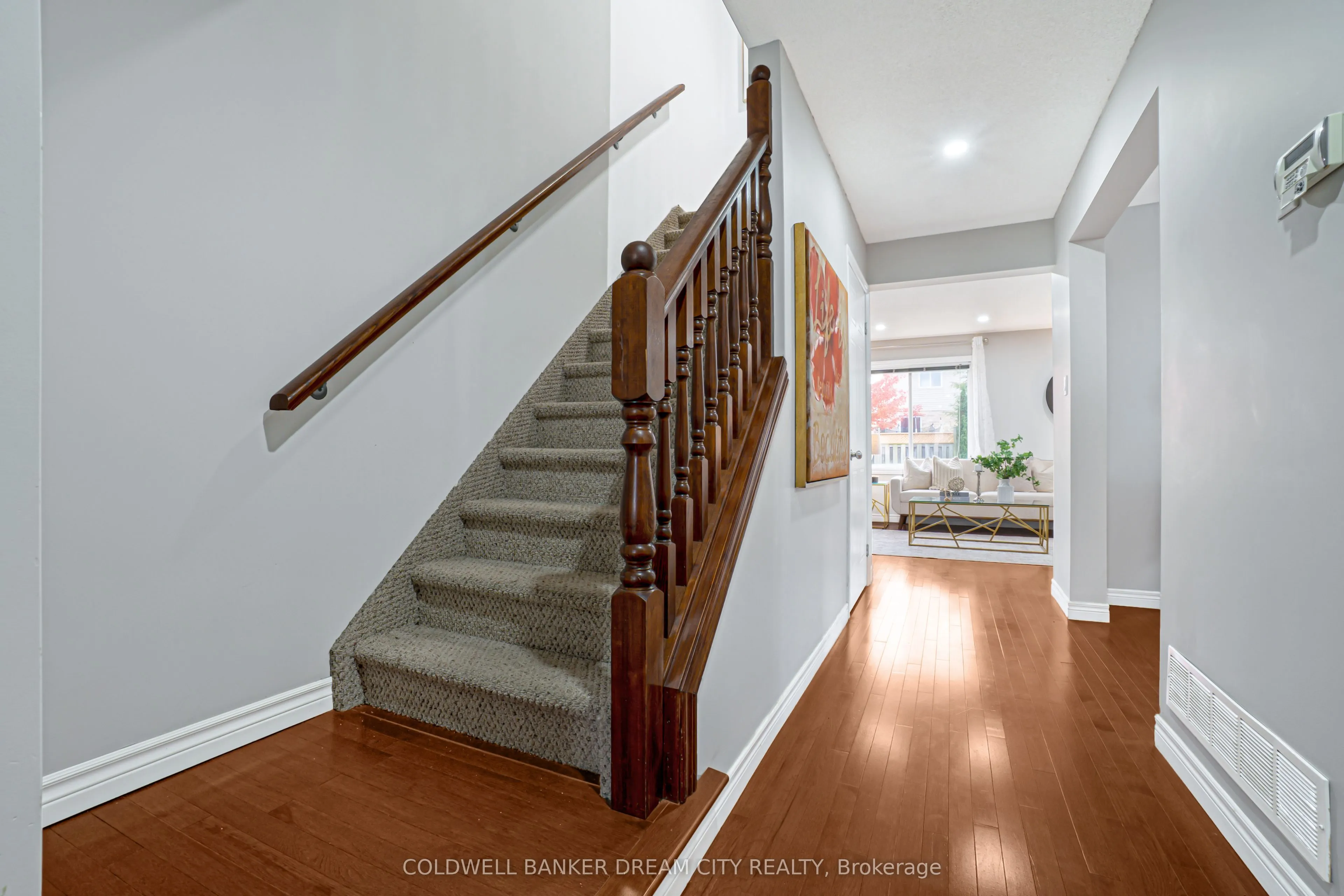 976 Kimball Crescent