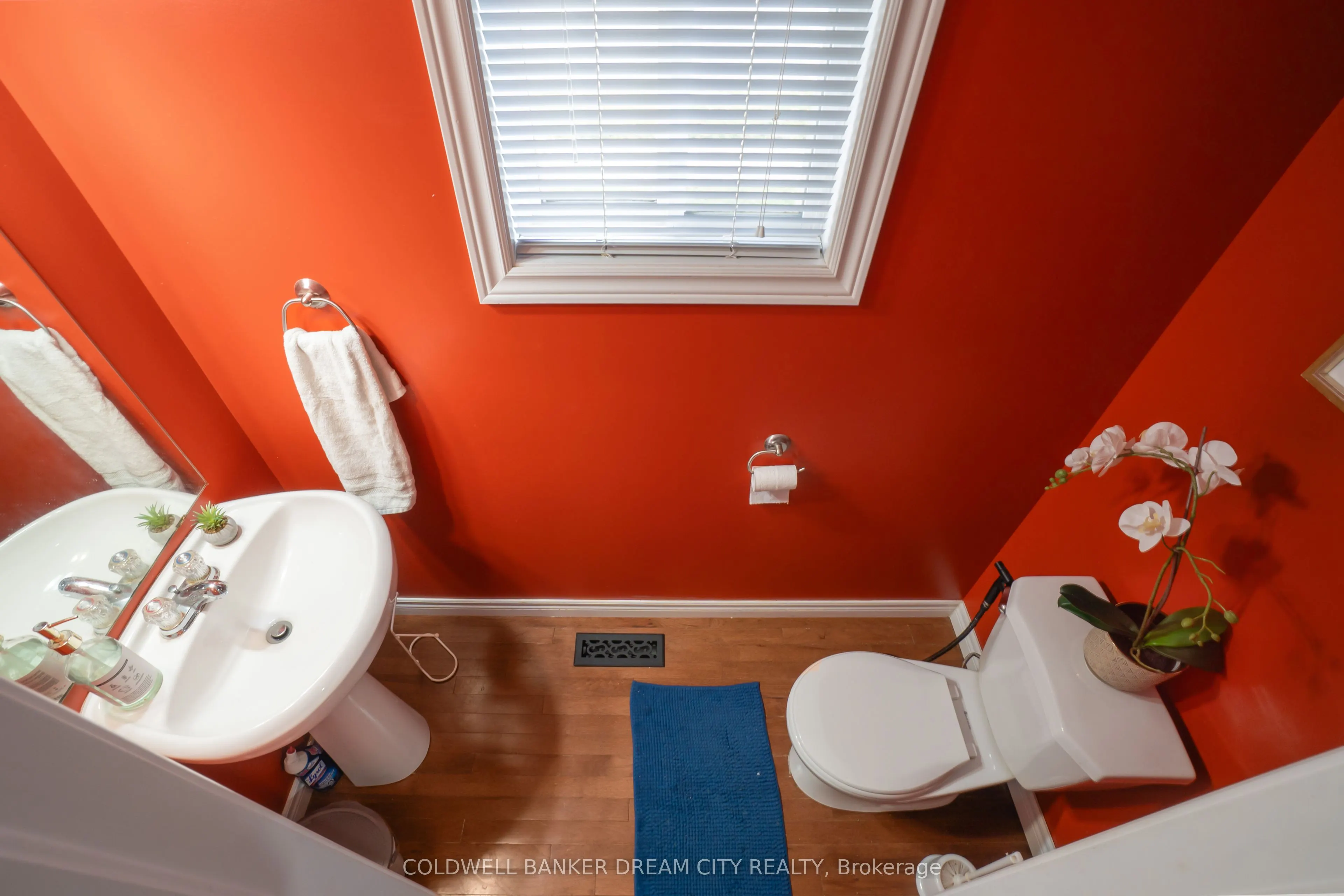 976 Kimball Crescent