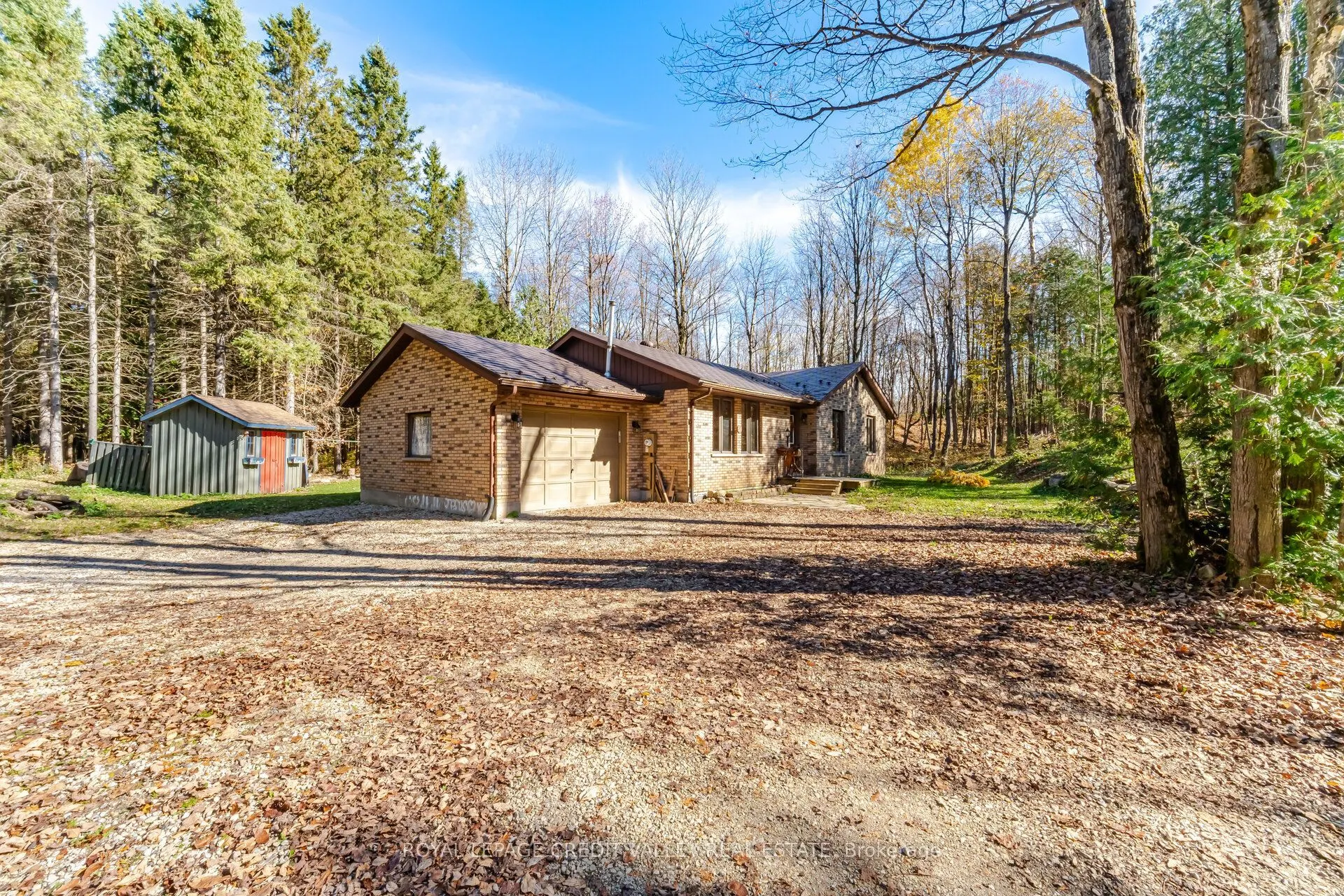 574291 Side Road 40