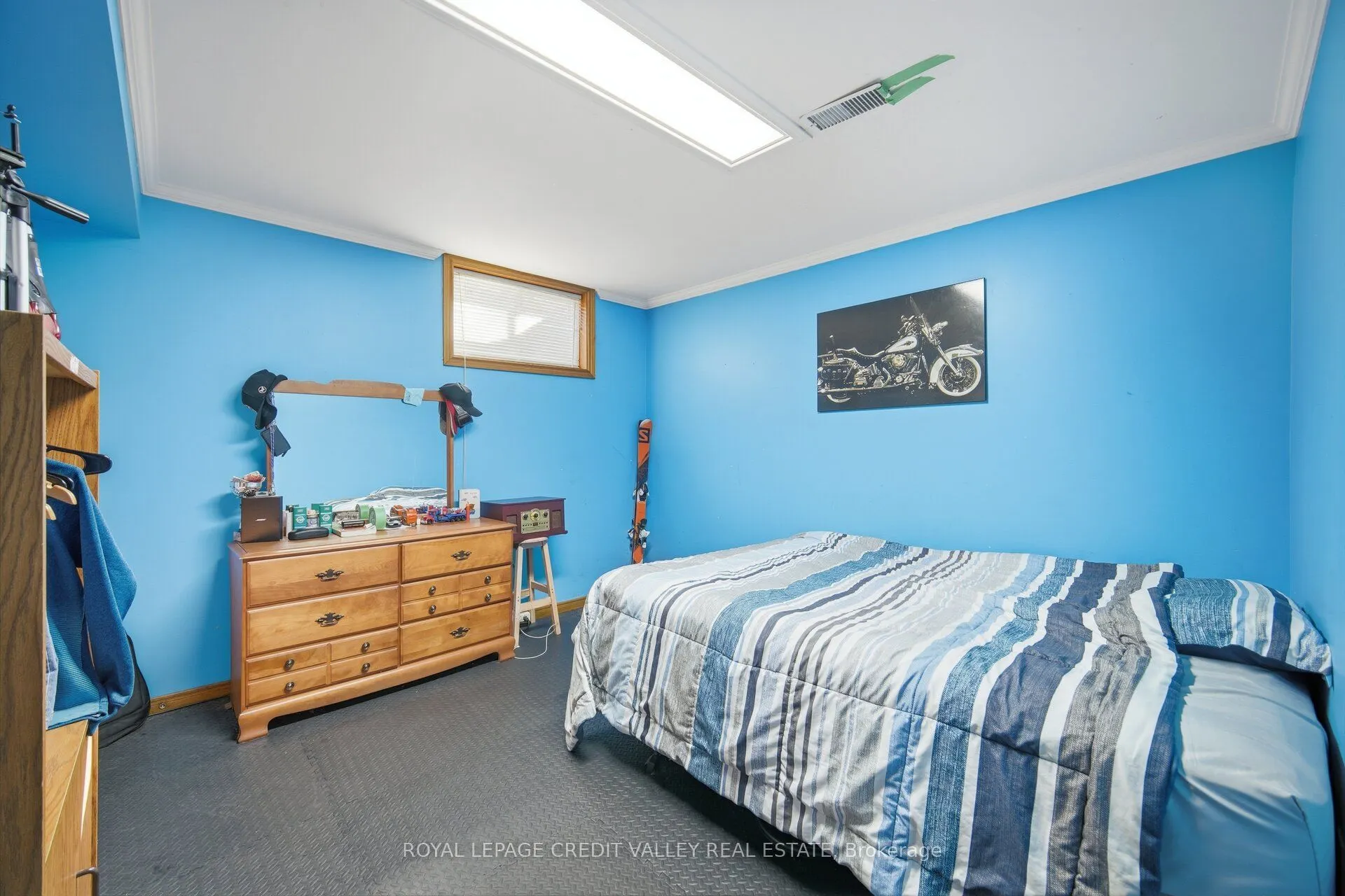 574291 Side Road 40