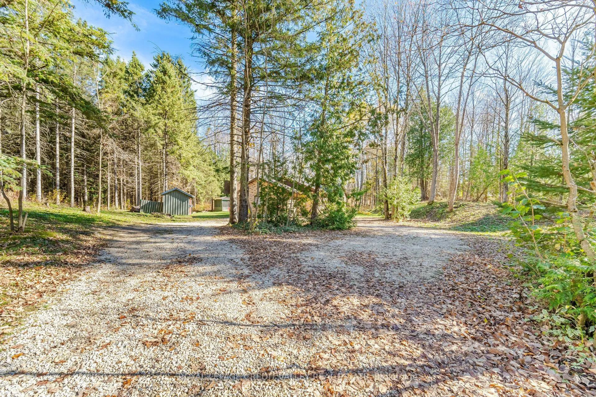 574291 Side Road 40