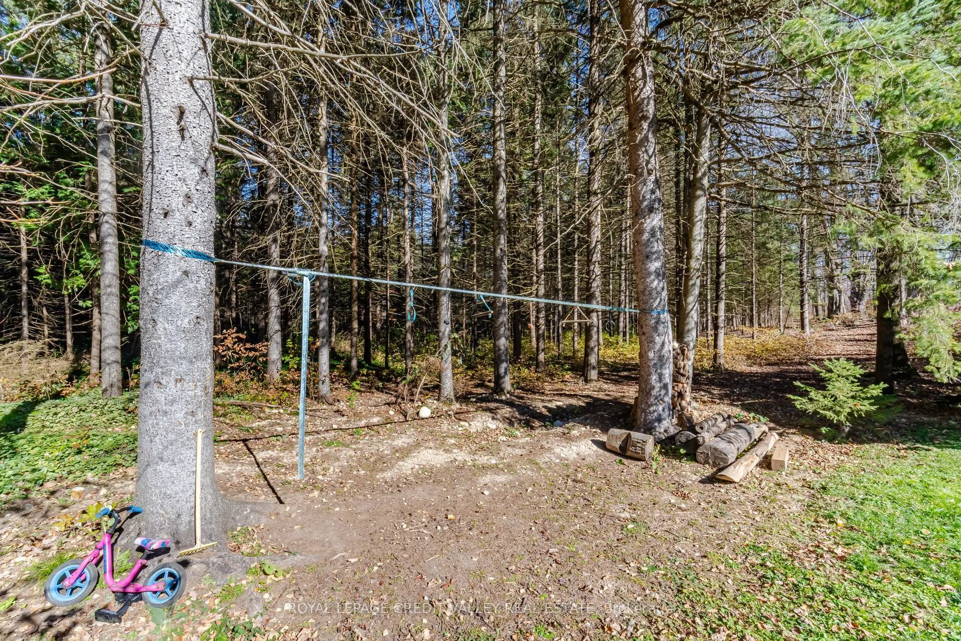 574291 Side Road 40