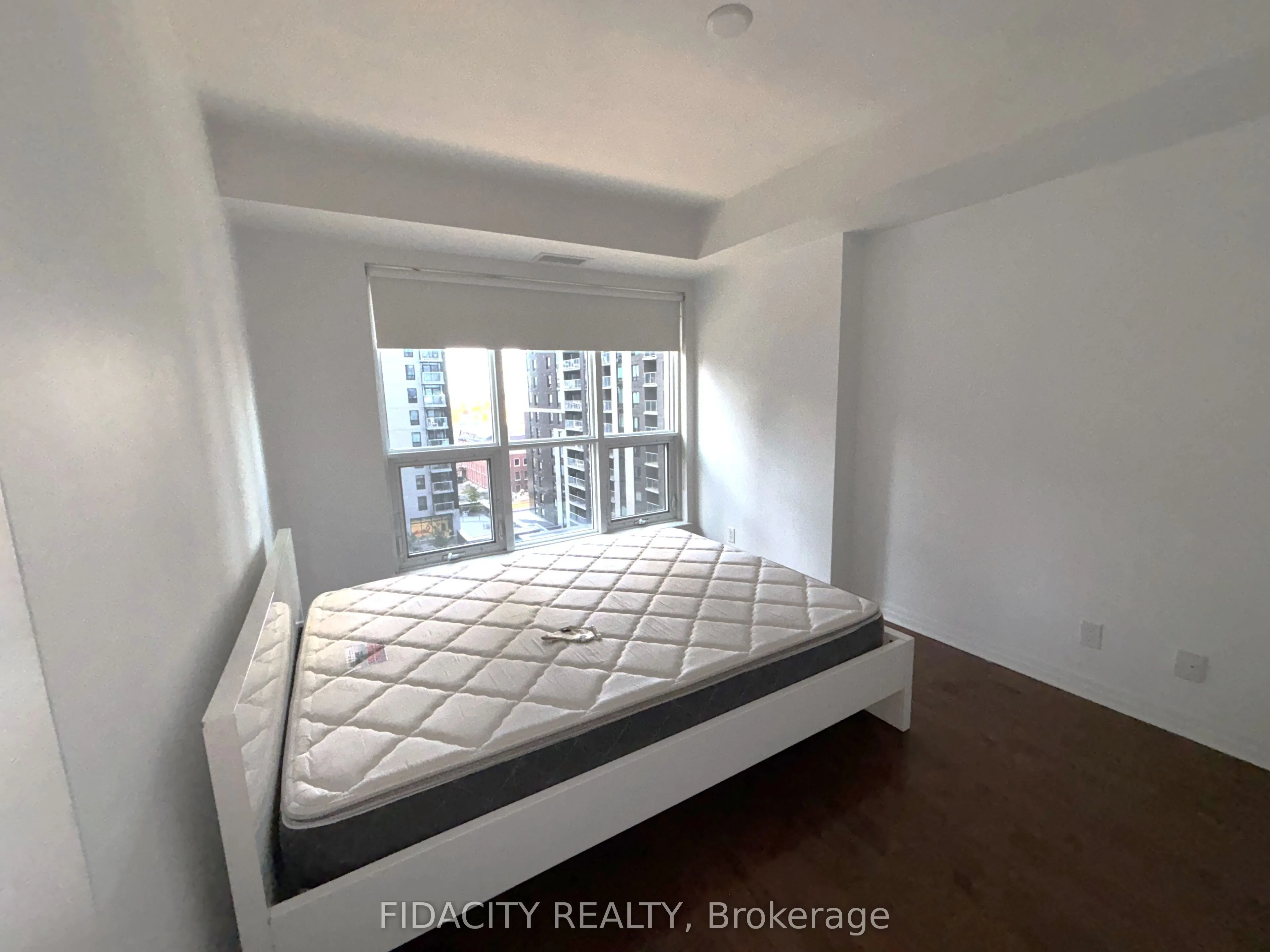 242 Rideau Street #1004