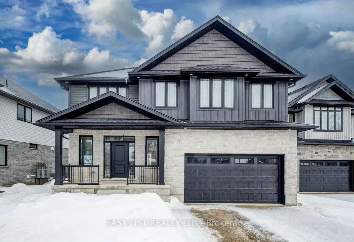 487 Black Street
