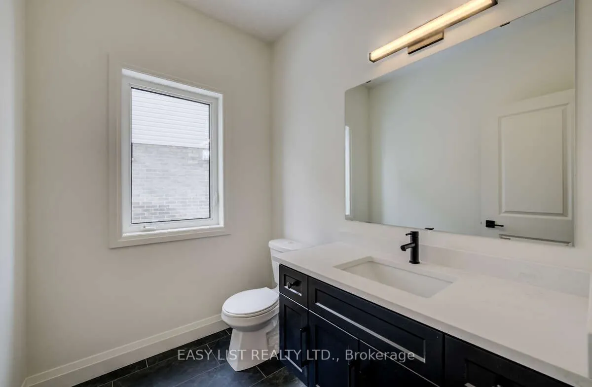487 Black Street