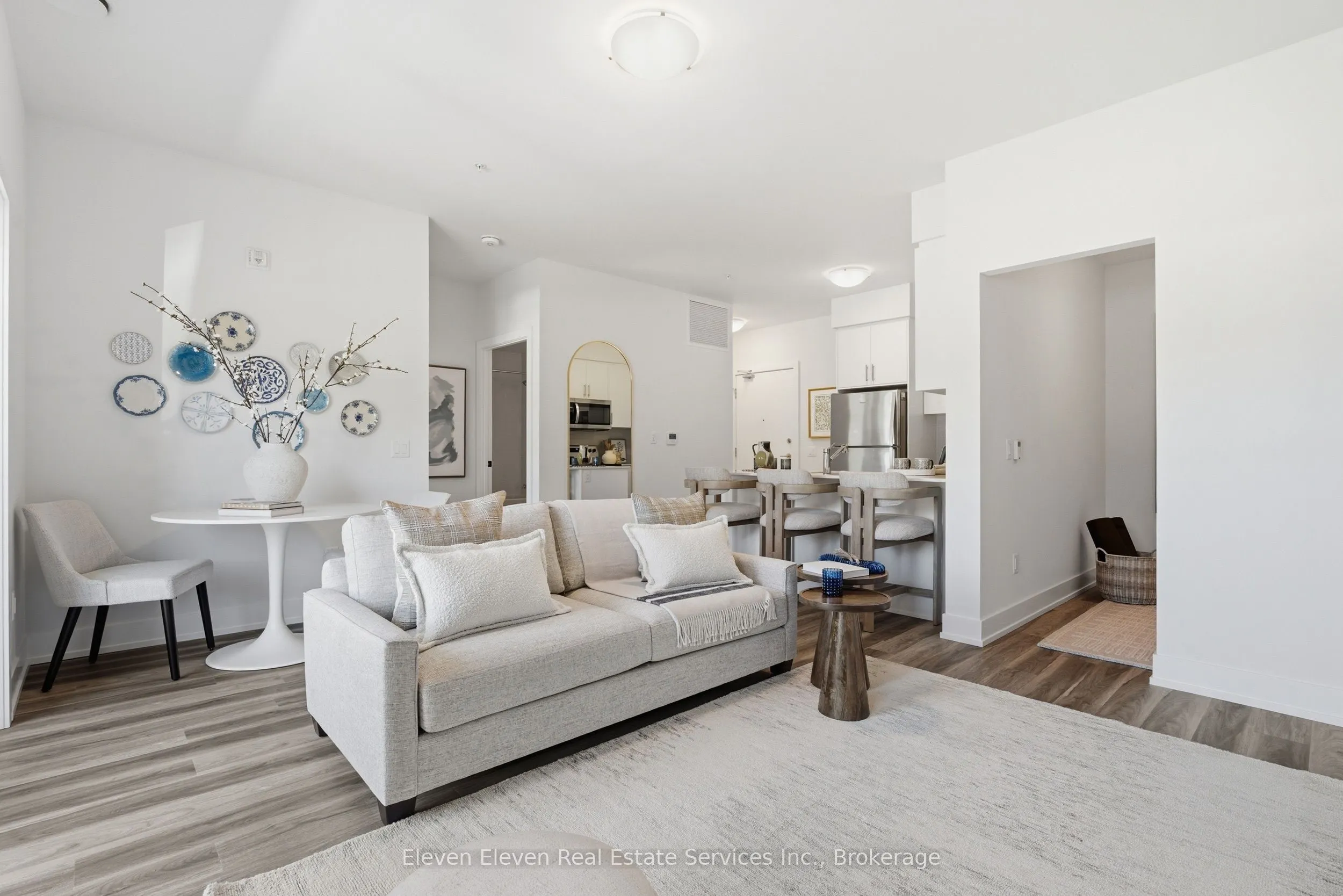 1000 LACKNER Place #605