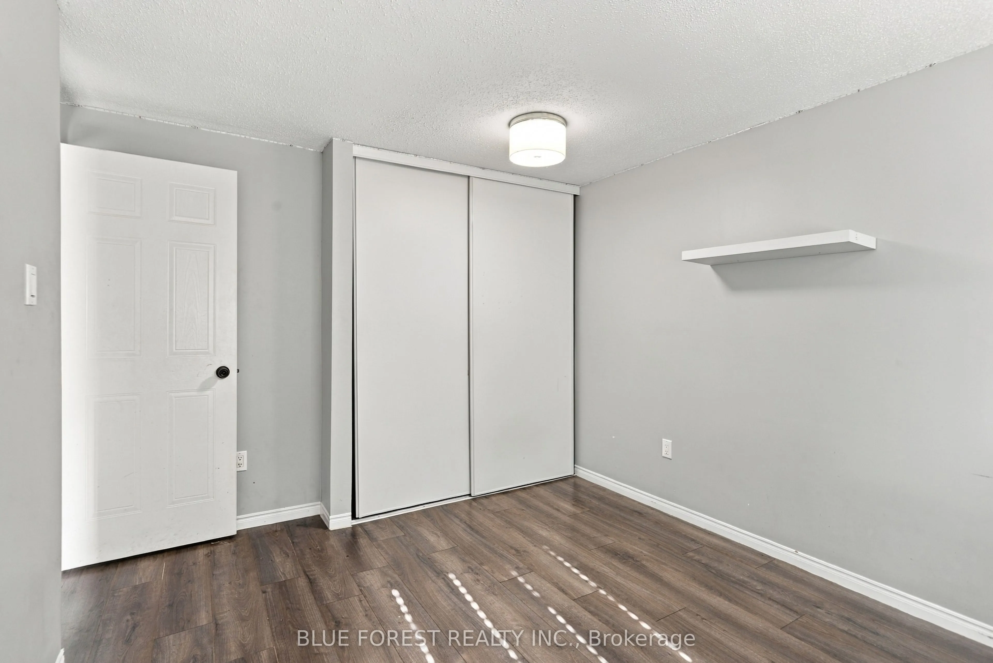 511 Admiral Drive #10