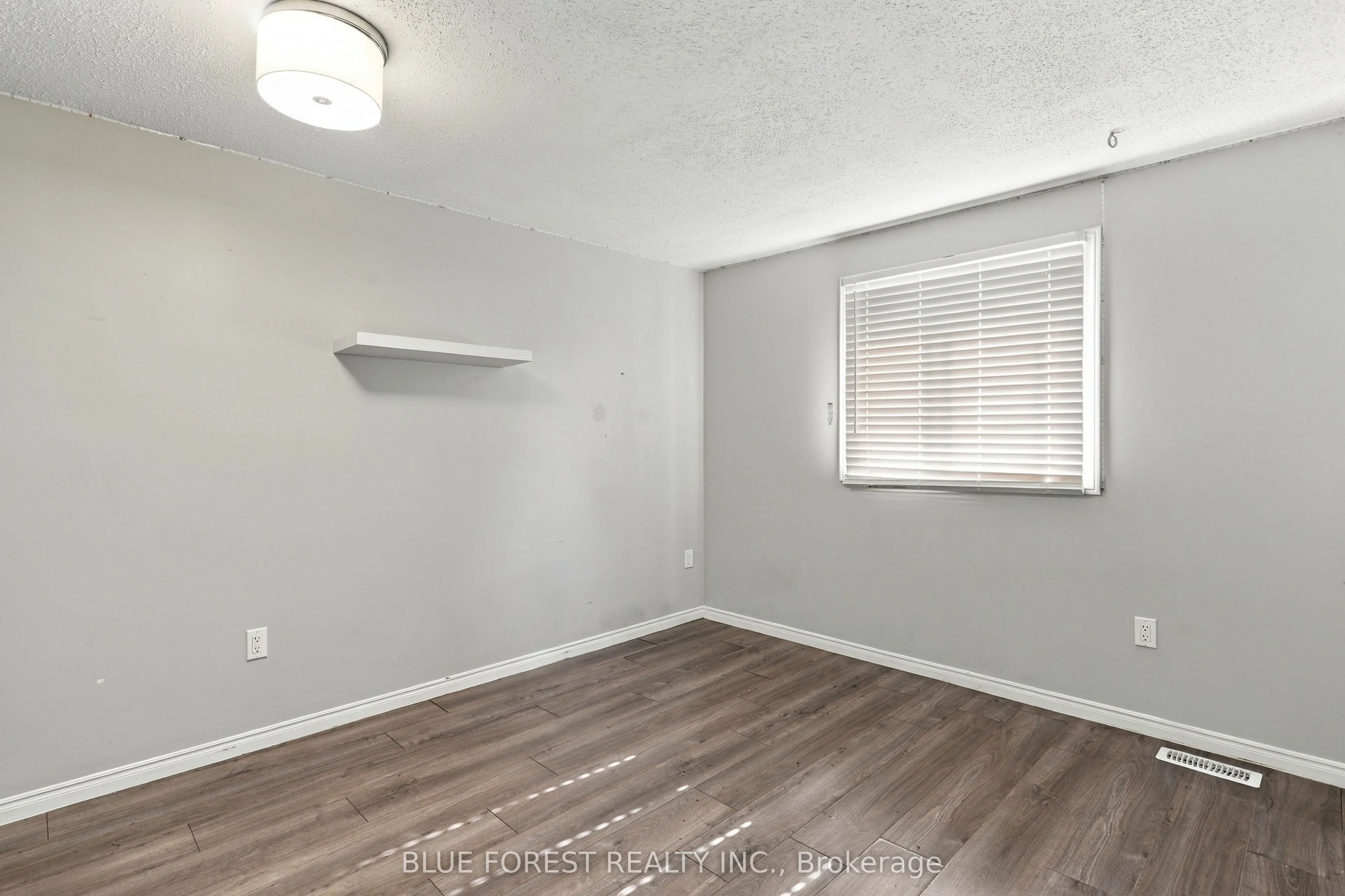 511 Admiral Drive #10