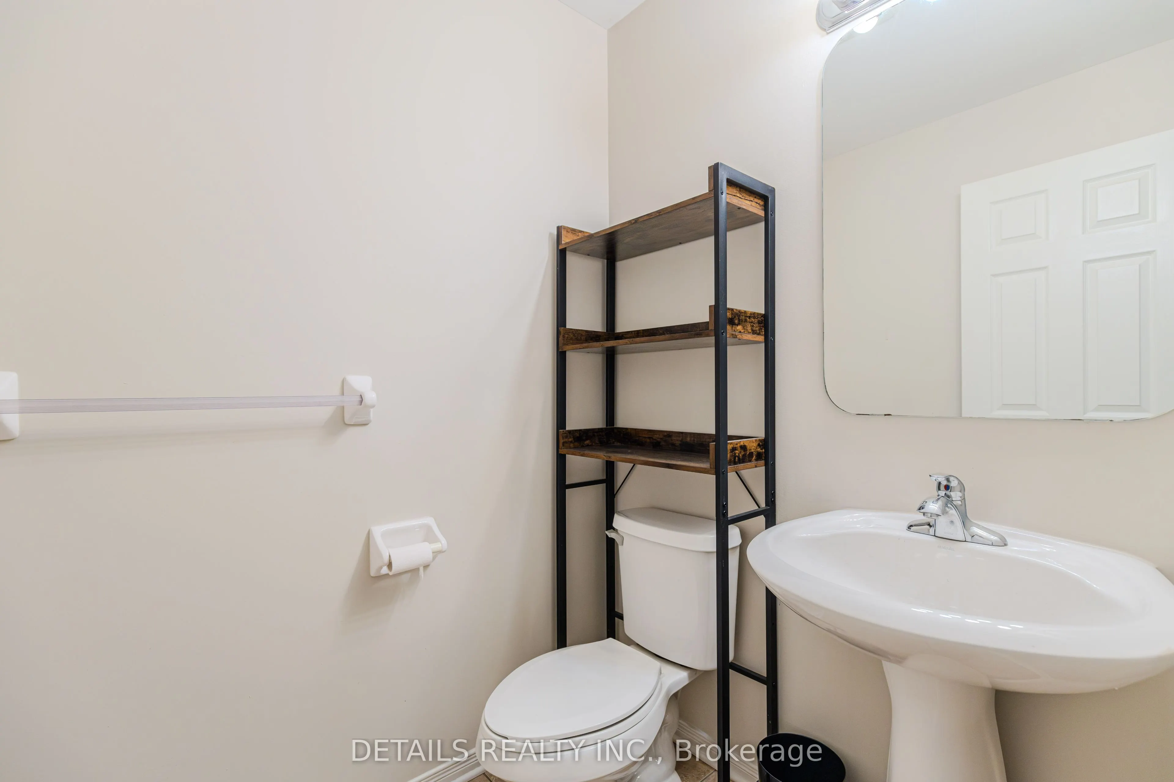 143 Gatespark Private