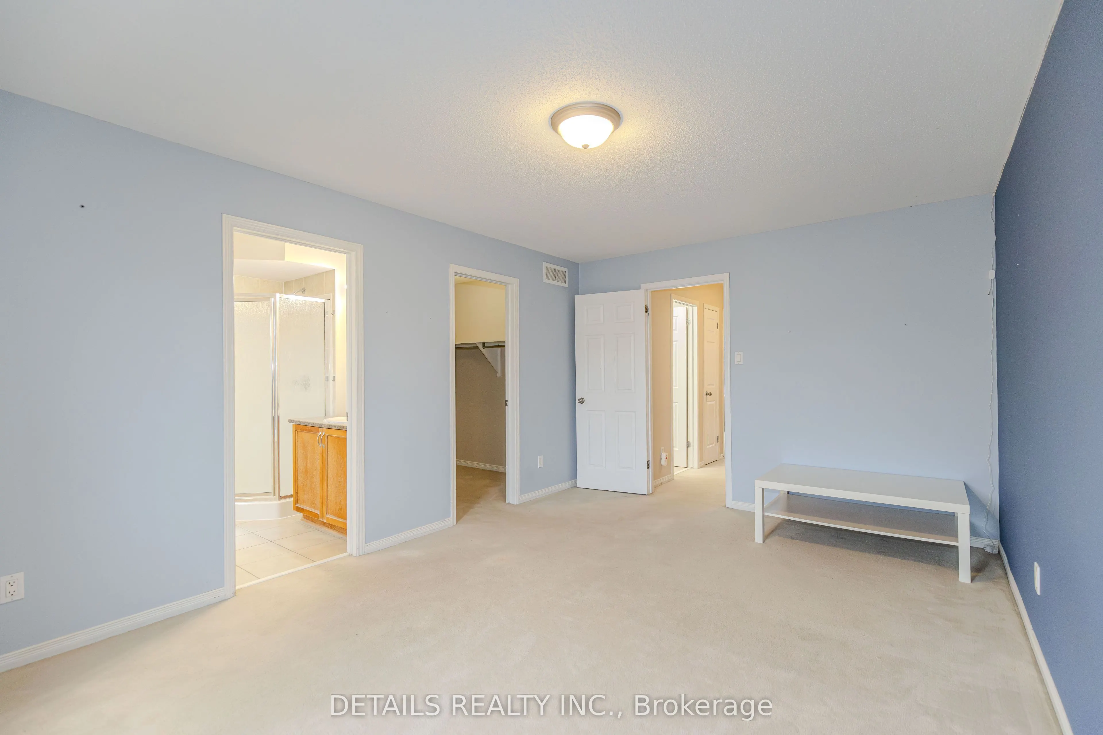 143 Gatespark Private