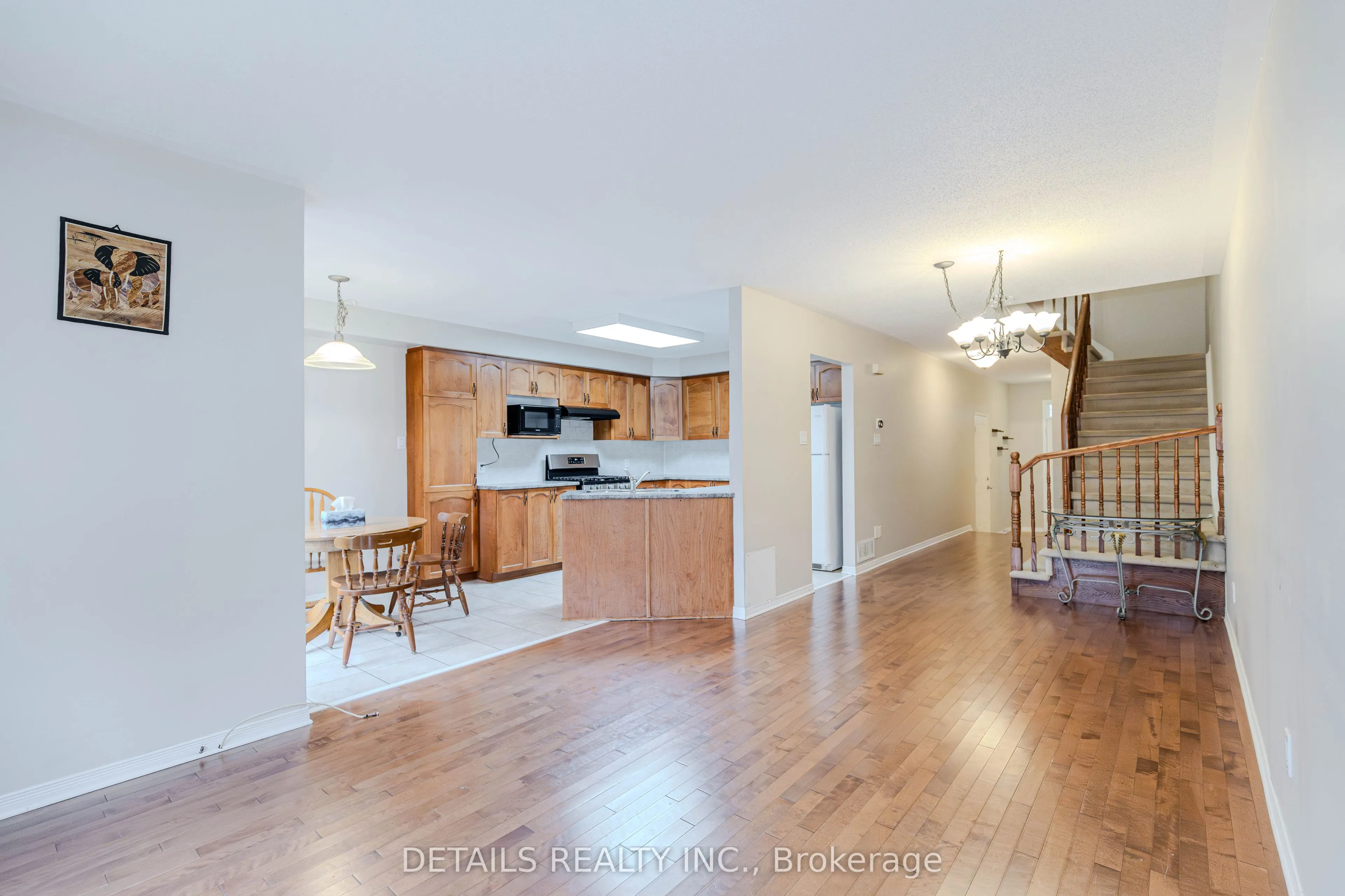 143 Gatespark Private