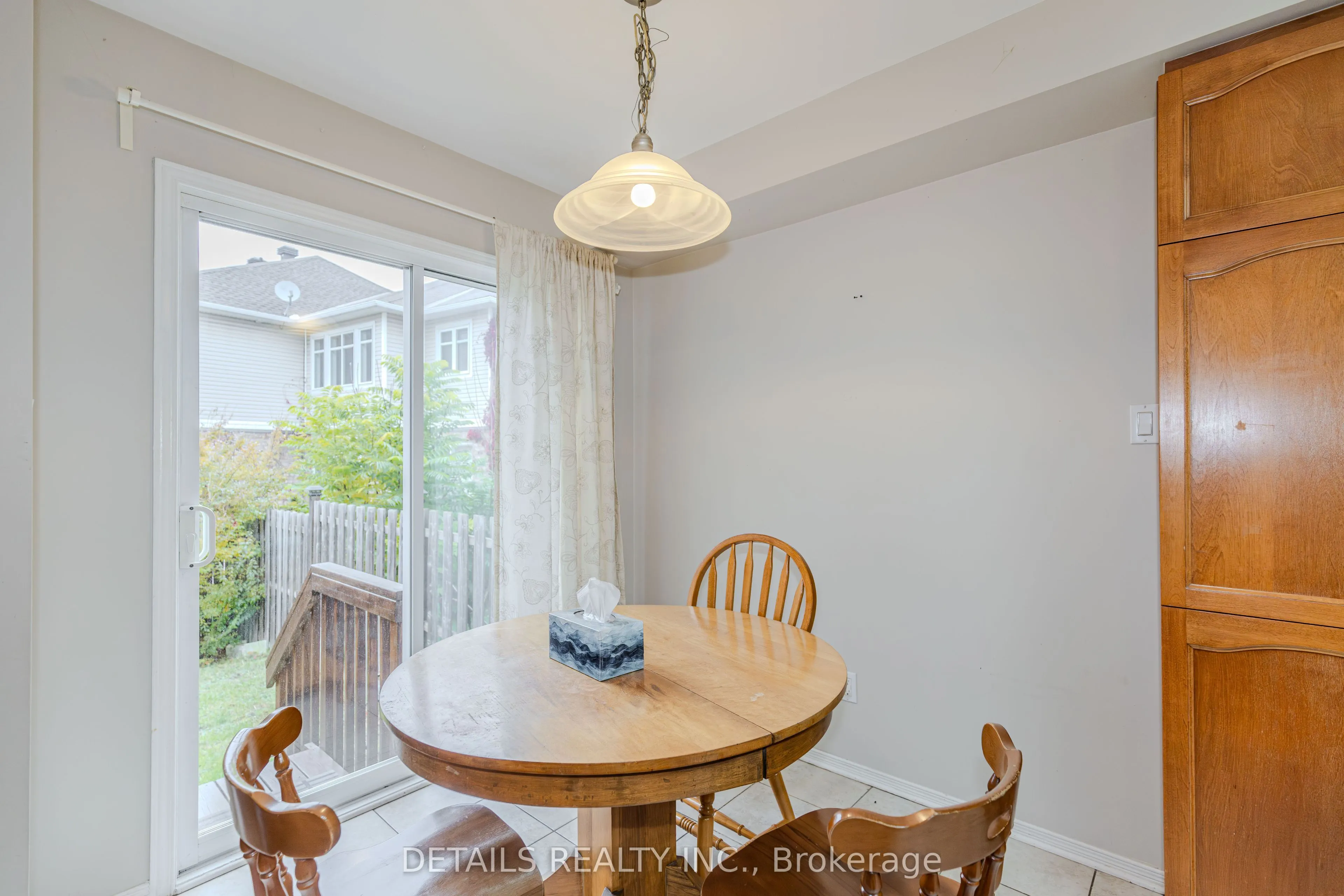 143 Gatespark Private