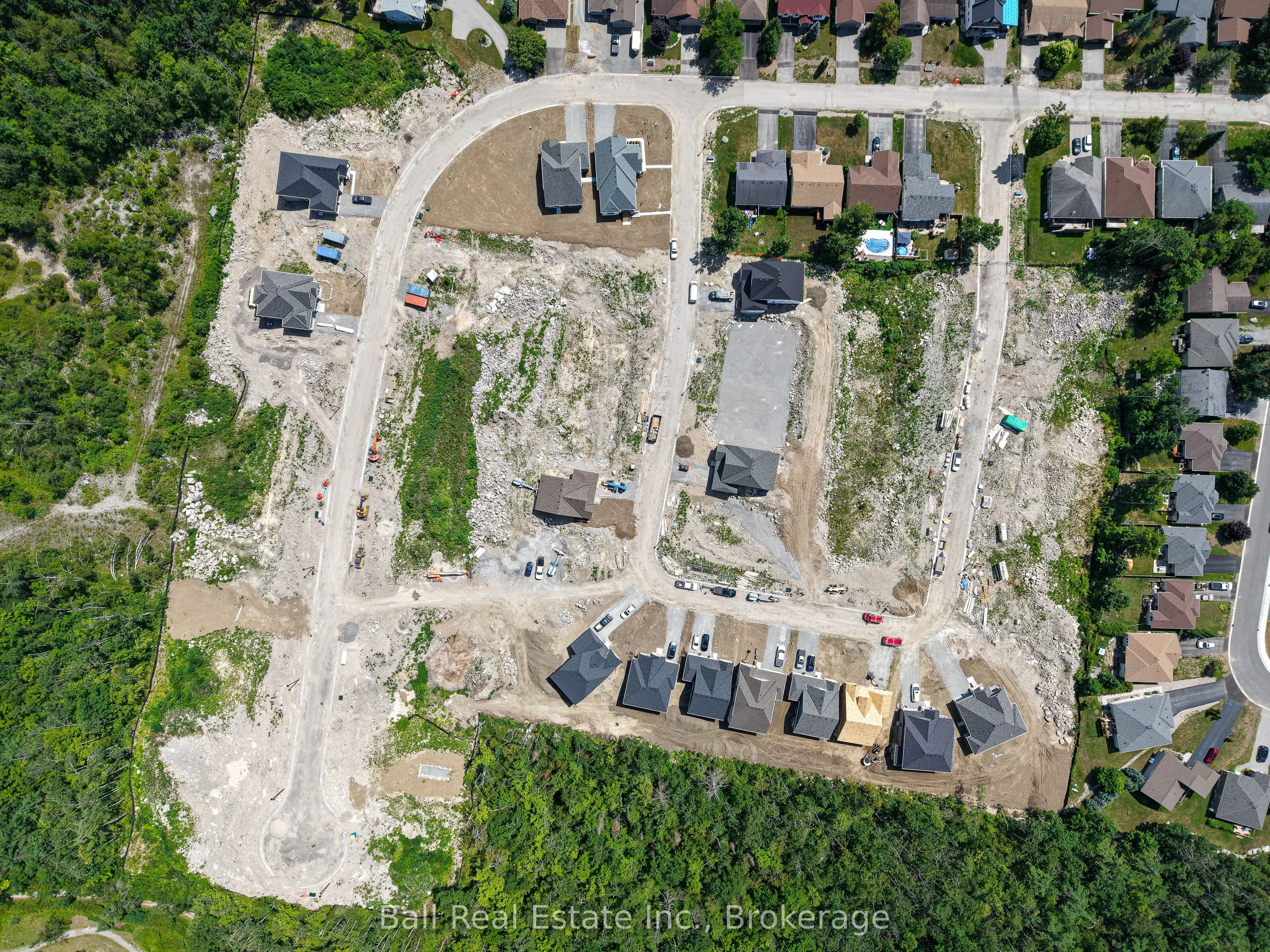 9 Hemlock Crescent