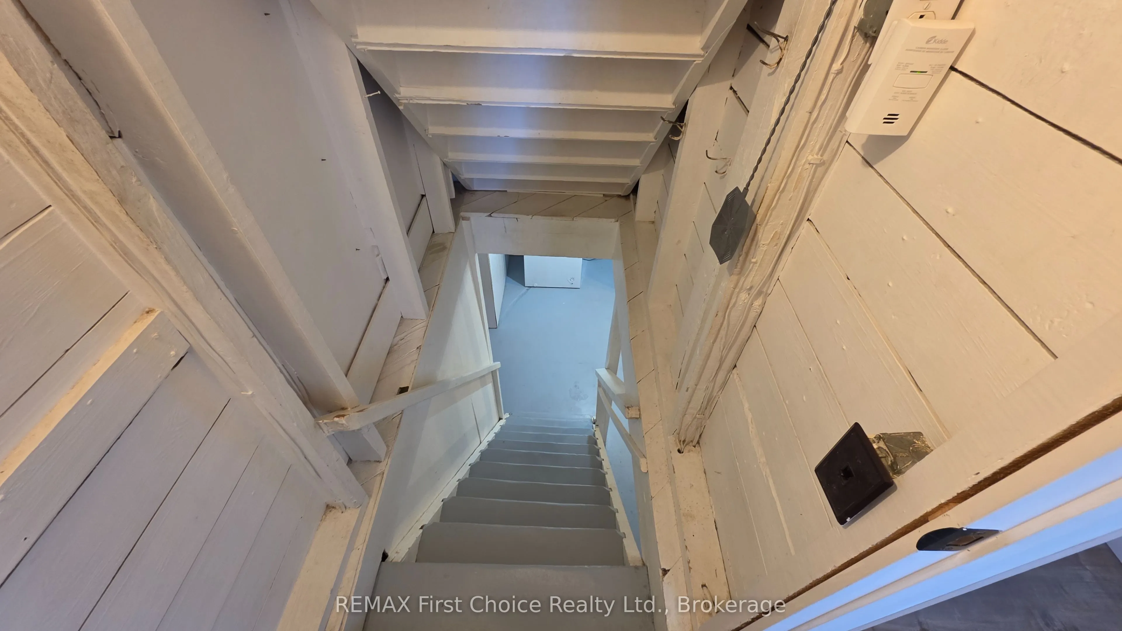 345 8th Ave Avenue S