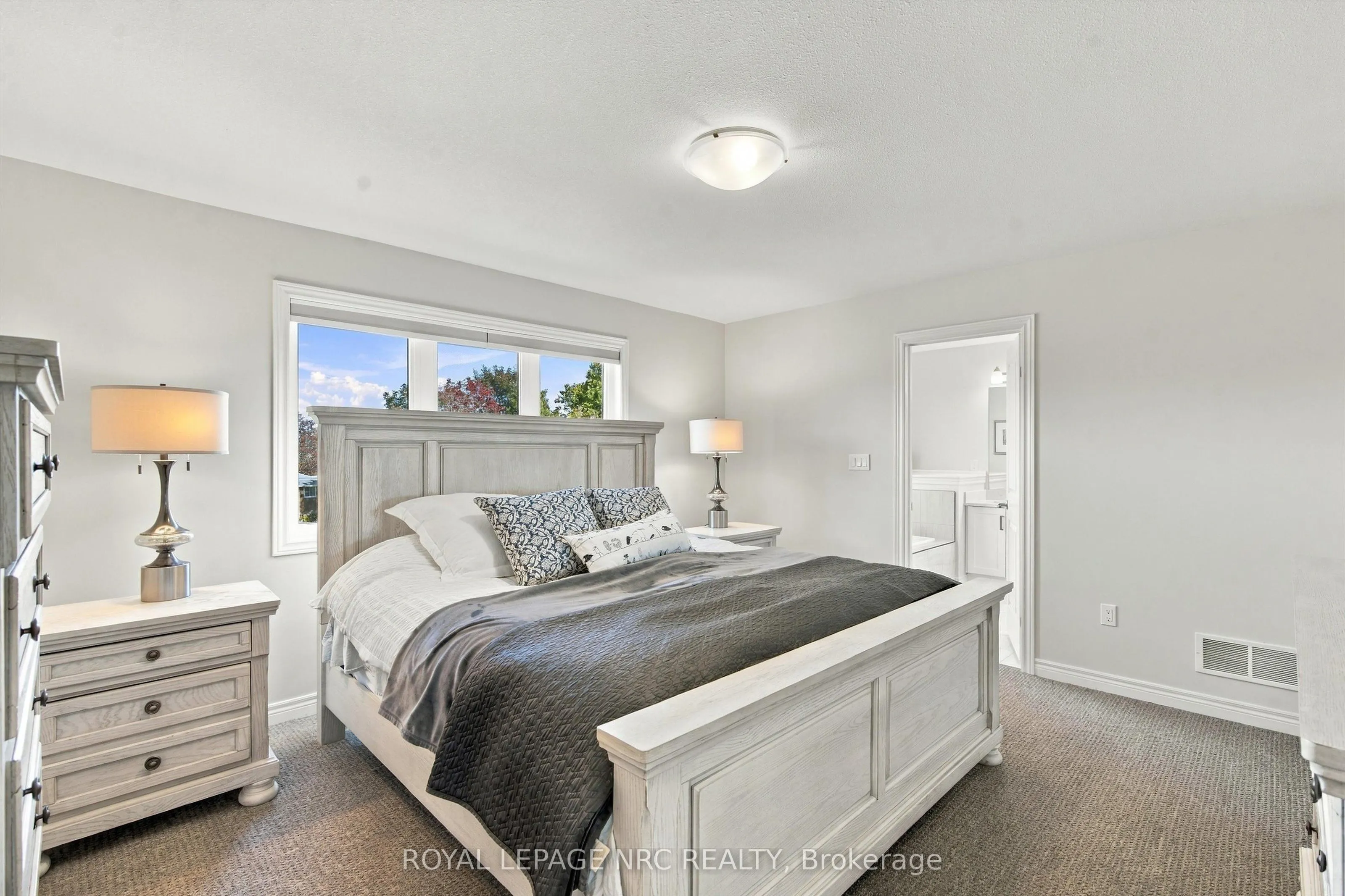 3606 Carolinia Court