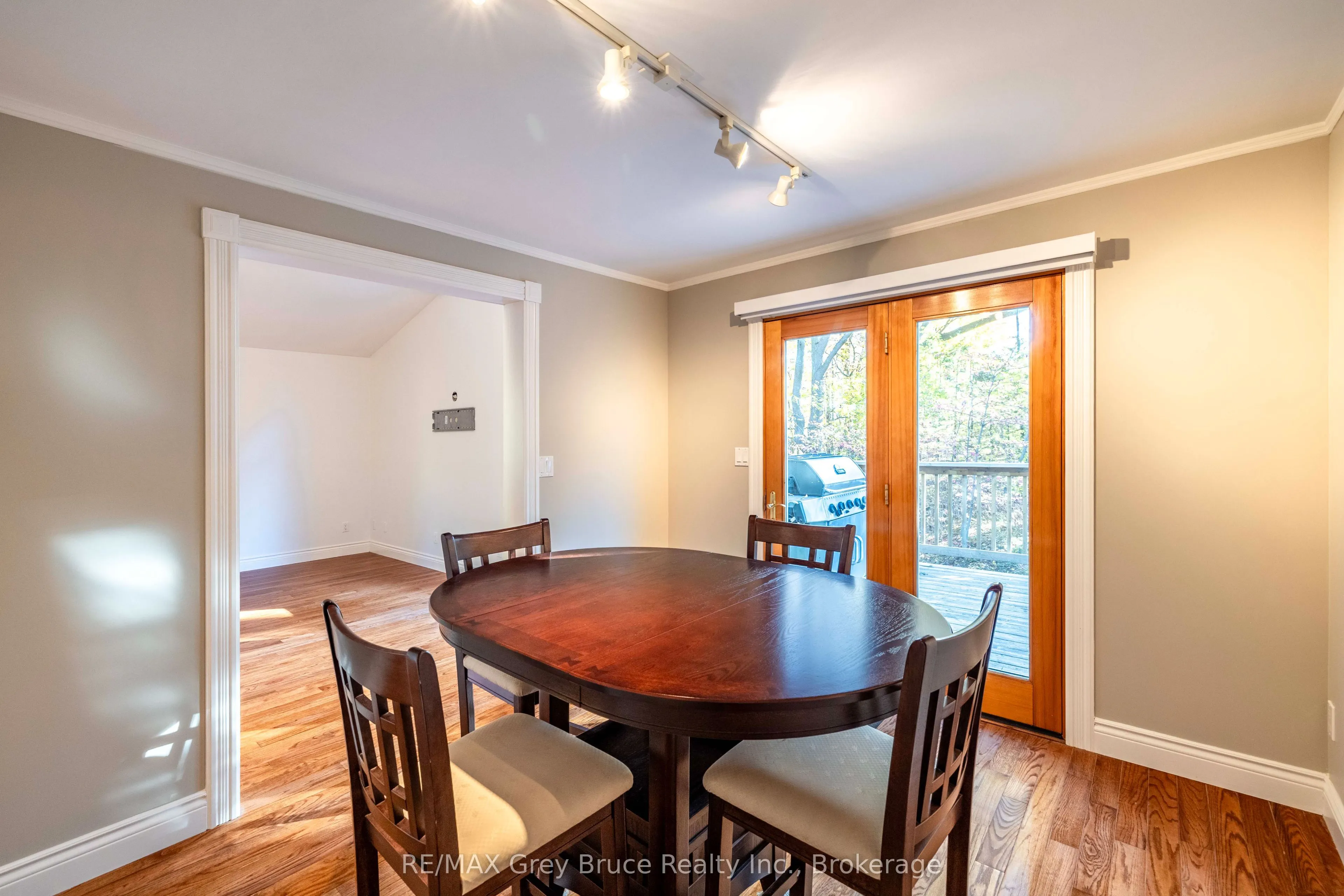 2353 5th Avenue W