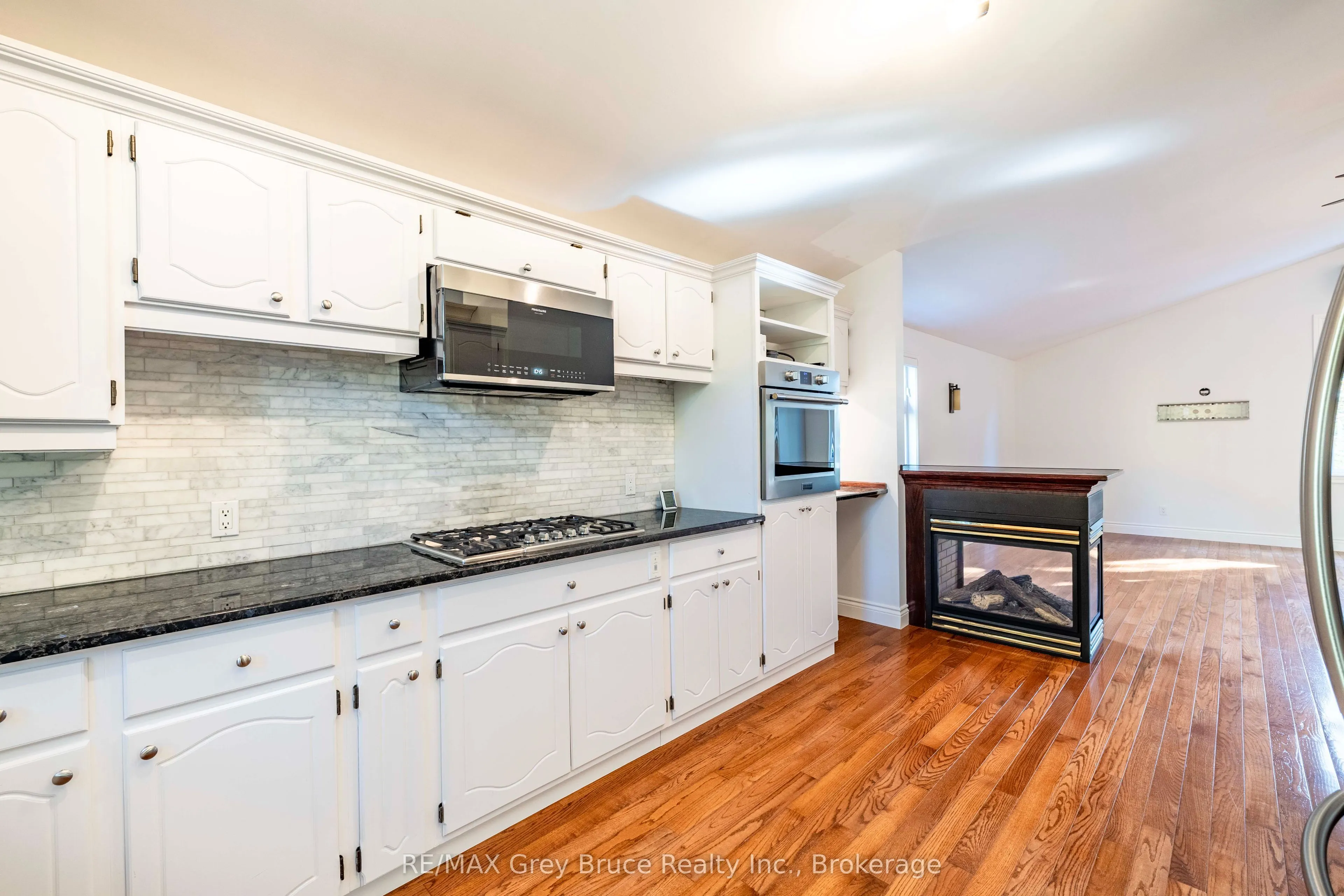 2353 5th Avenue W
