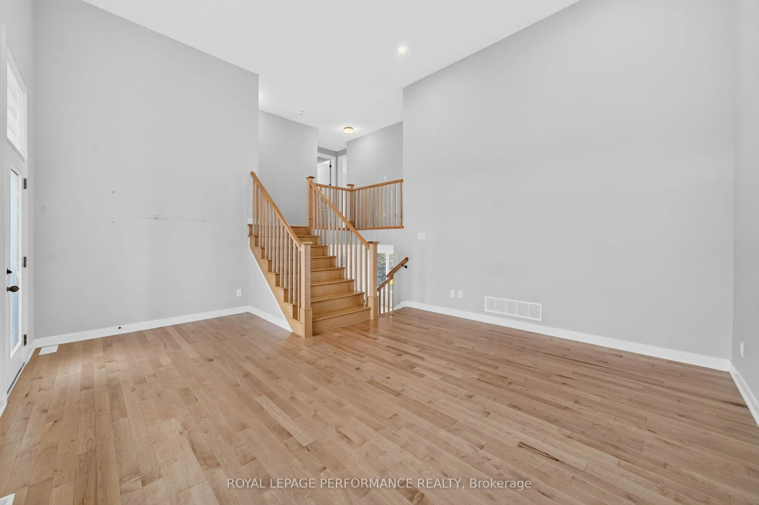 732 Eminence Street