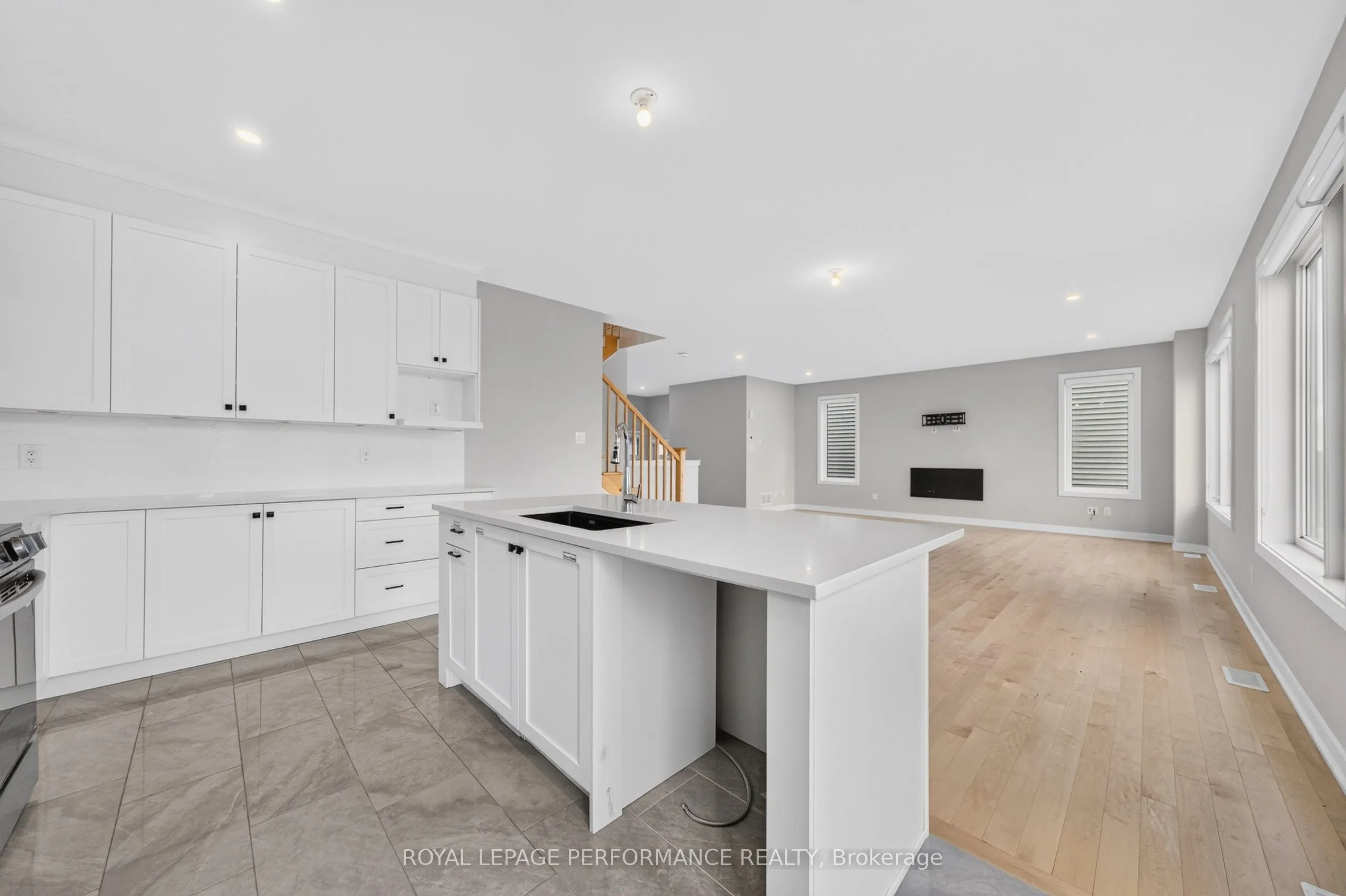 732 Eminence Street