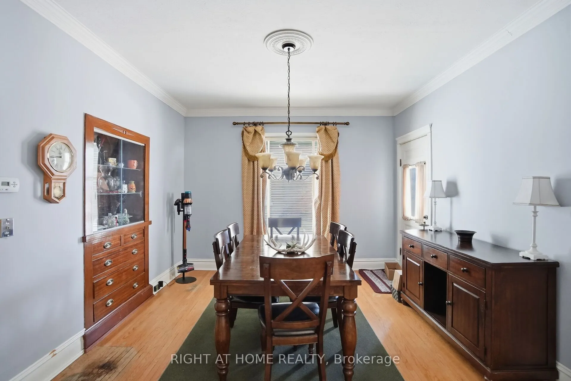 57 ROSEBERY Place