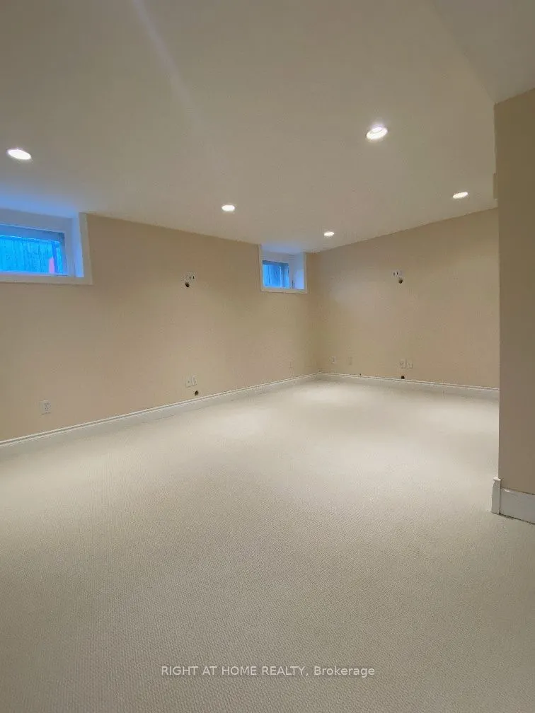 57 ROSEBERY Place