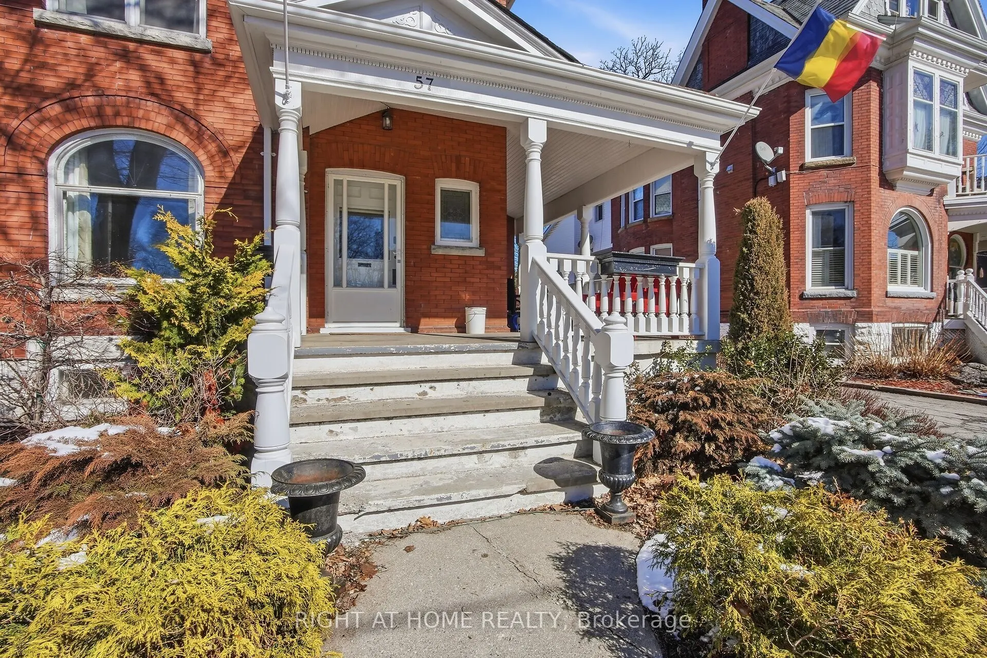 57 ROSEBERY Place