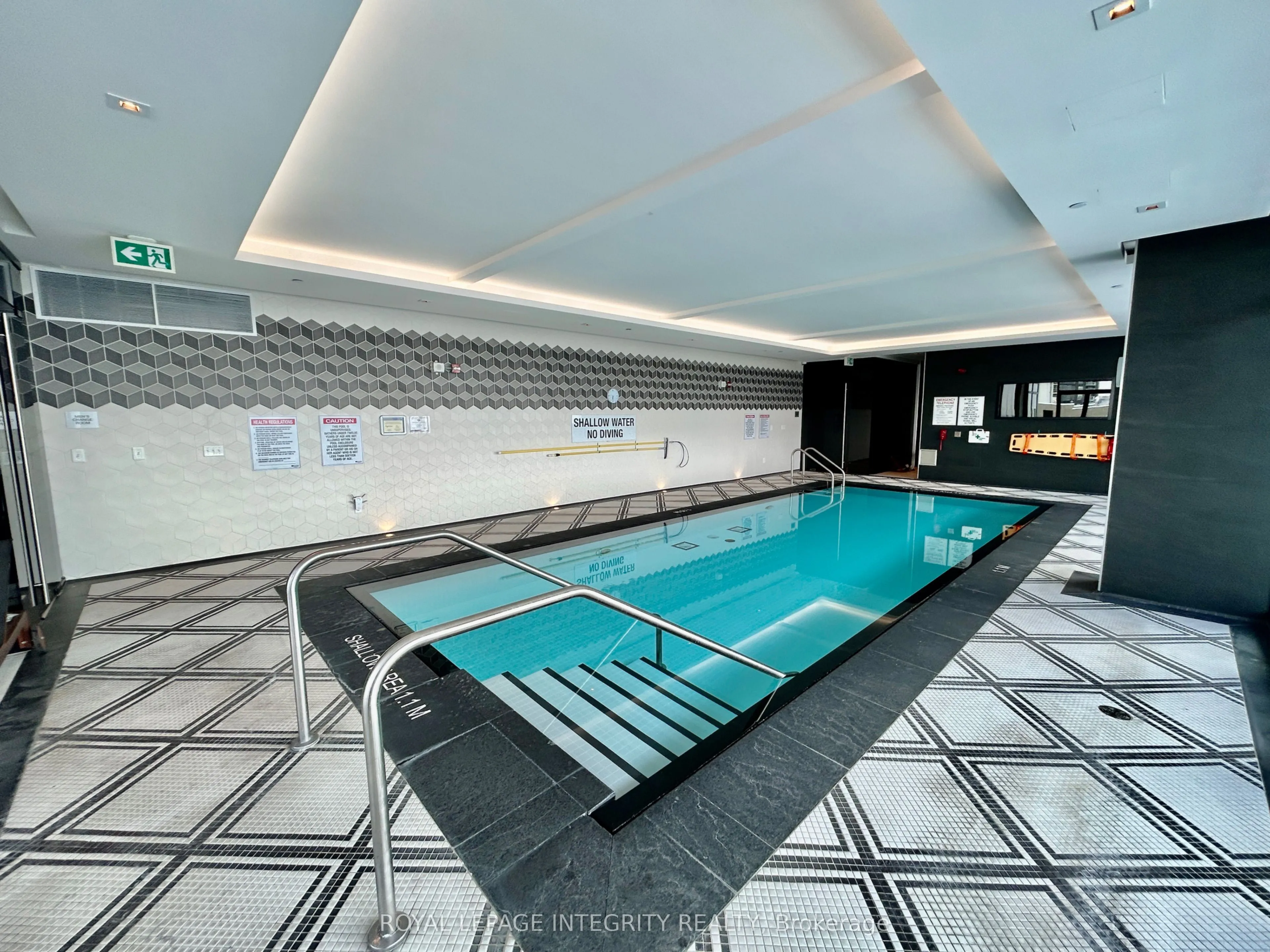 255 Bay Street #506