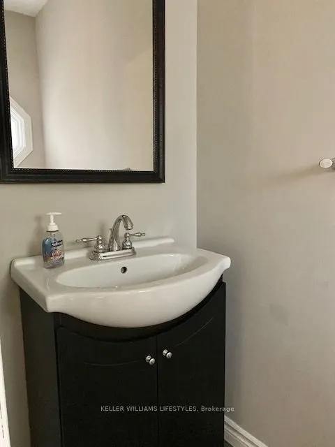 9 AILSA Place #86