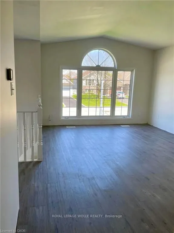 43 Beckett Boulevard