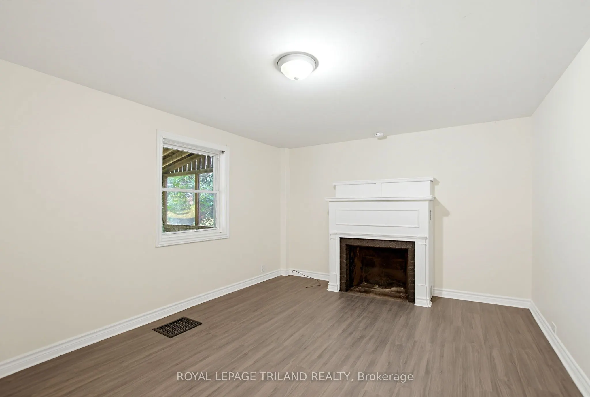 585 Boler Road