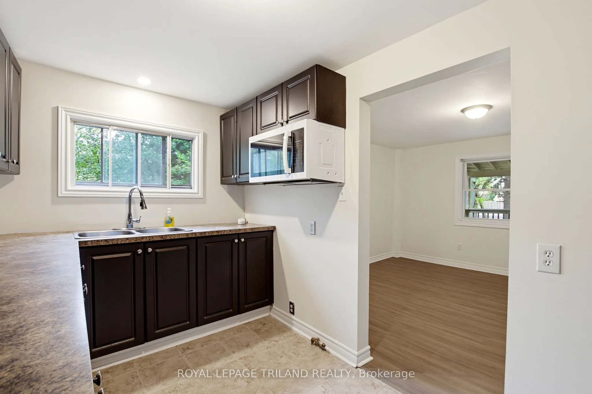 585 Boler Road