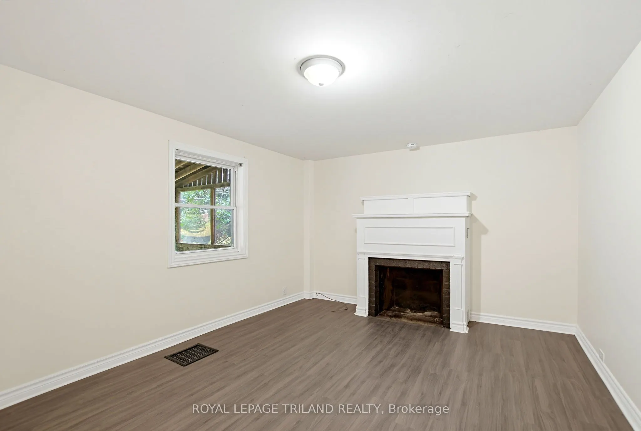 585 Boler Road