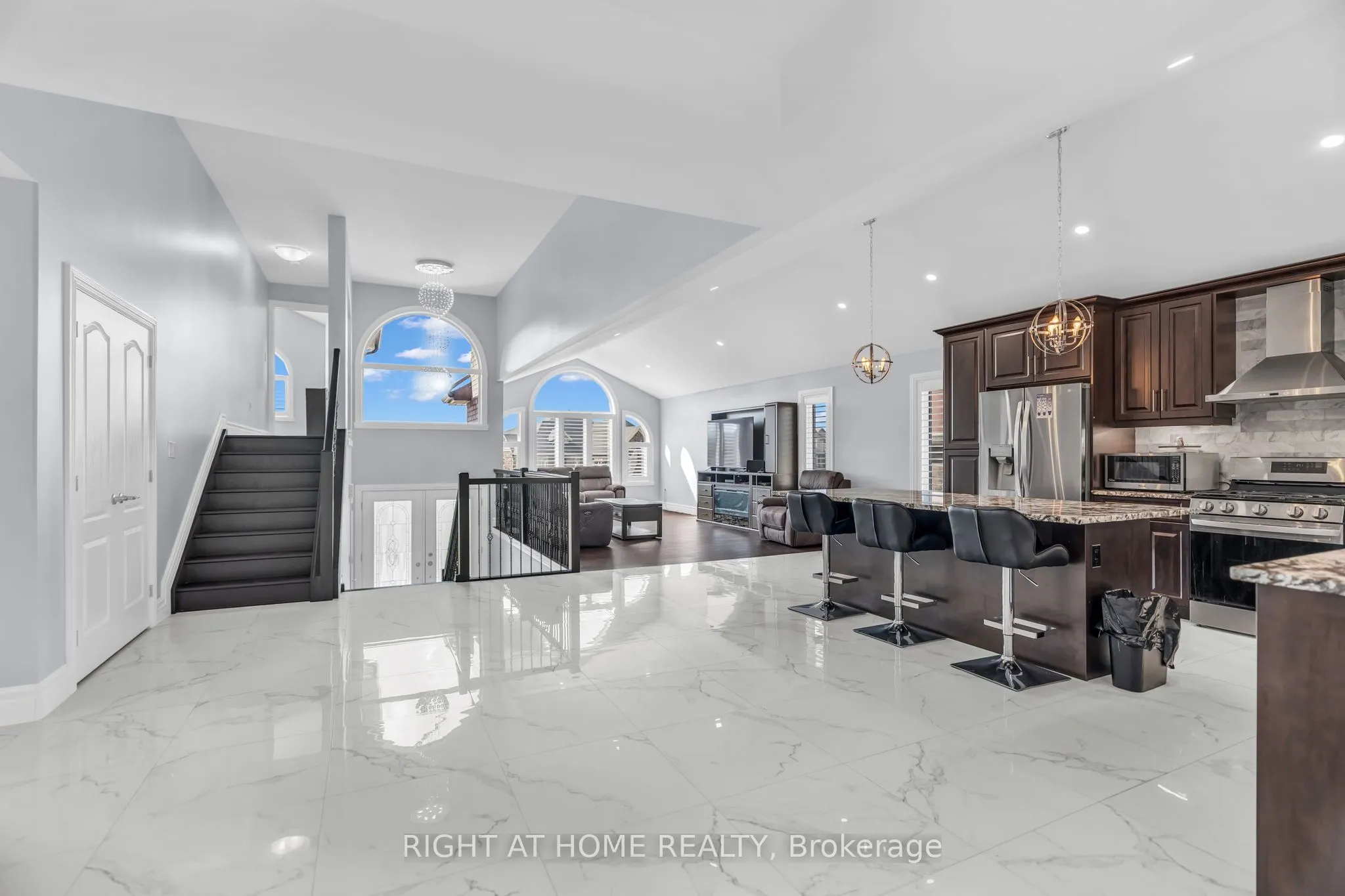 43 Peachtree Lane
