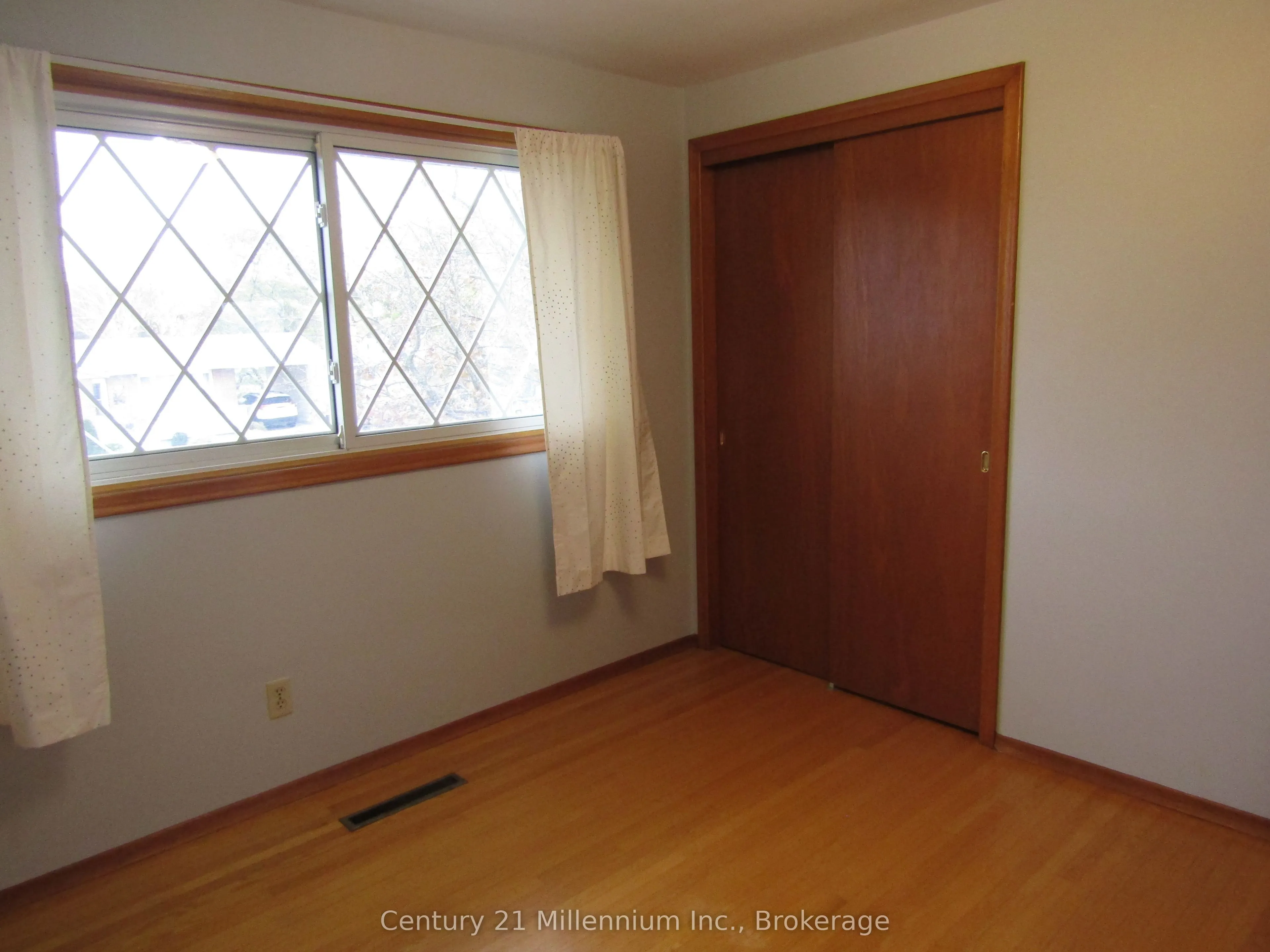 368 Princes Street S #1