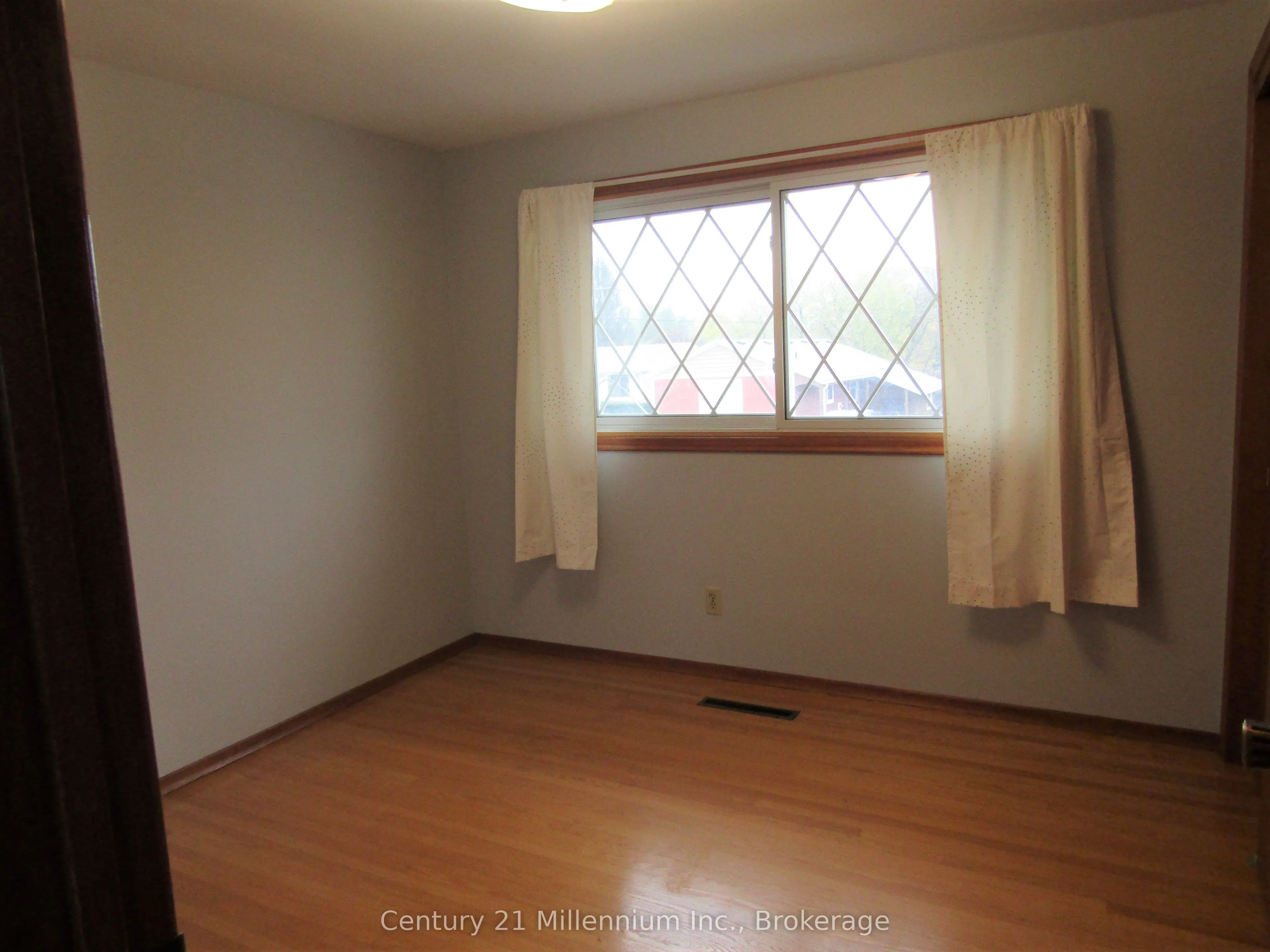 368 Princes Street S #1