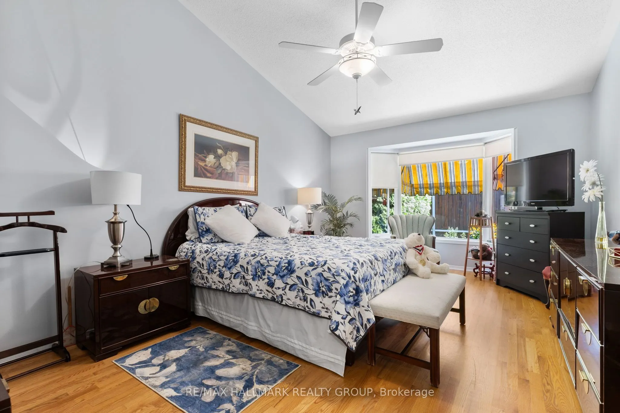 2093 AUBURN RIDGE Drive