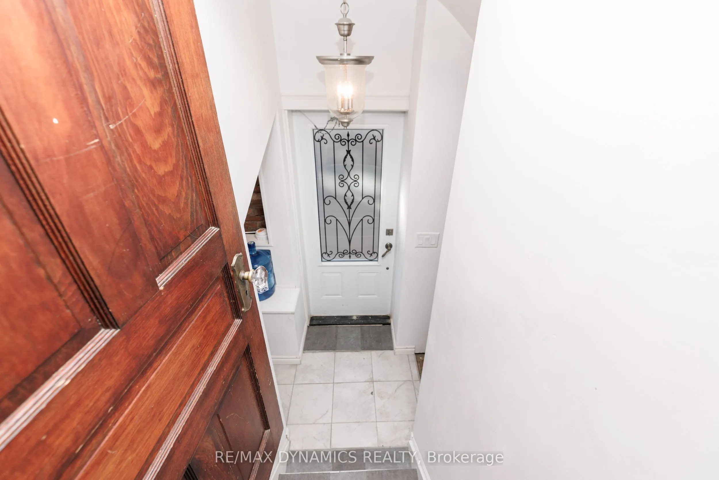 172 Niagara Street