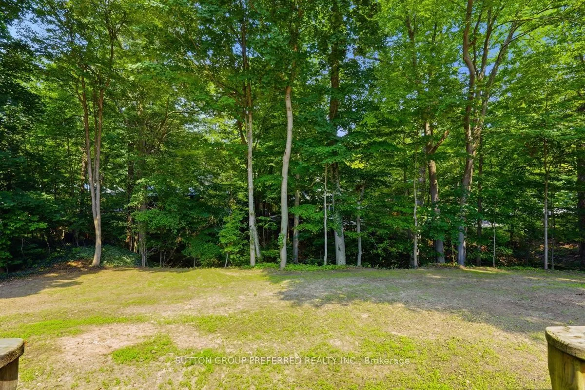 7 Metamora Crescent