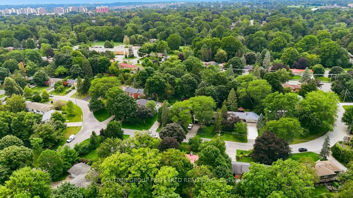 7 Metamora Crescent